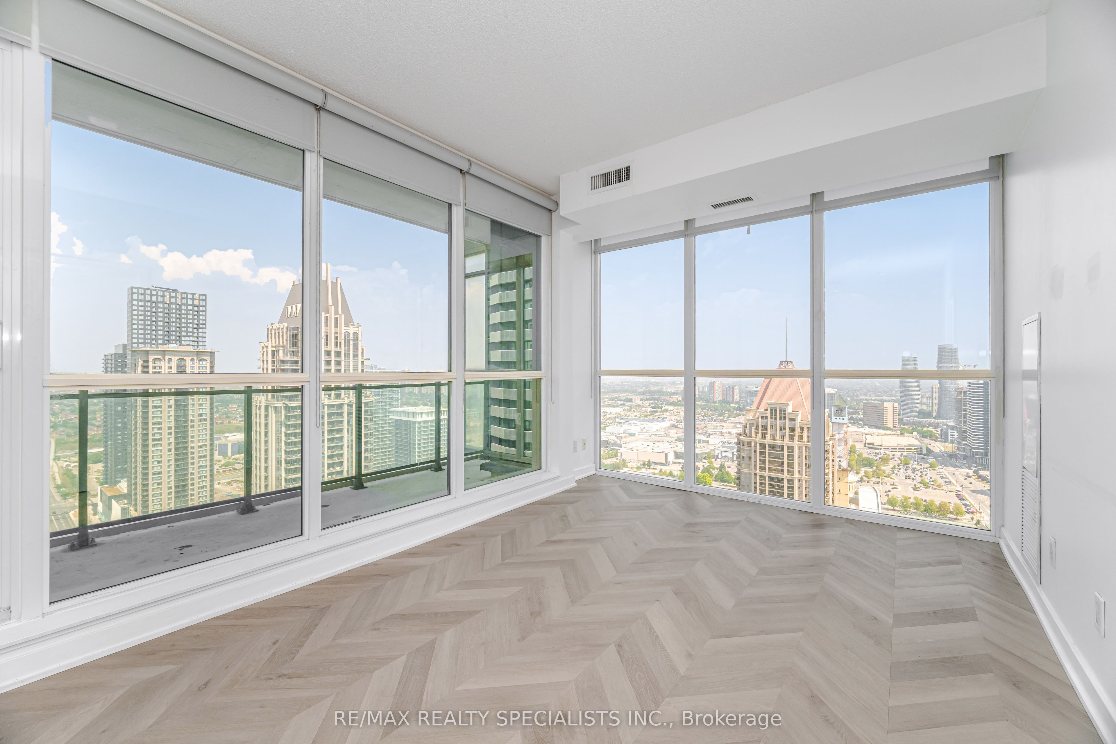 MLS #W12481109 image #14