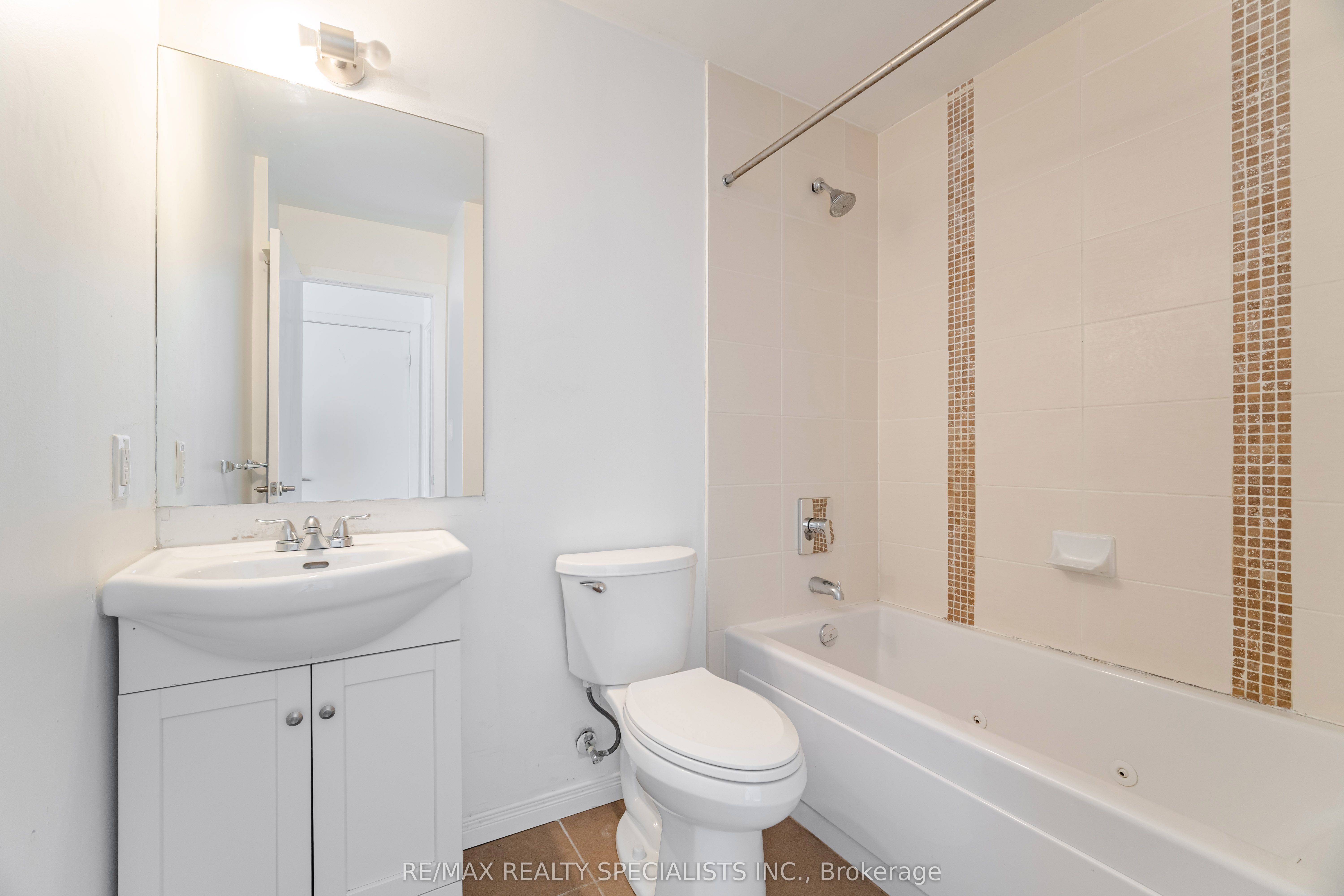 MLS #W12481109 image #23