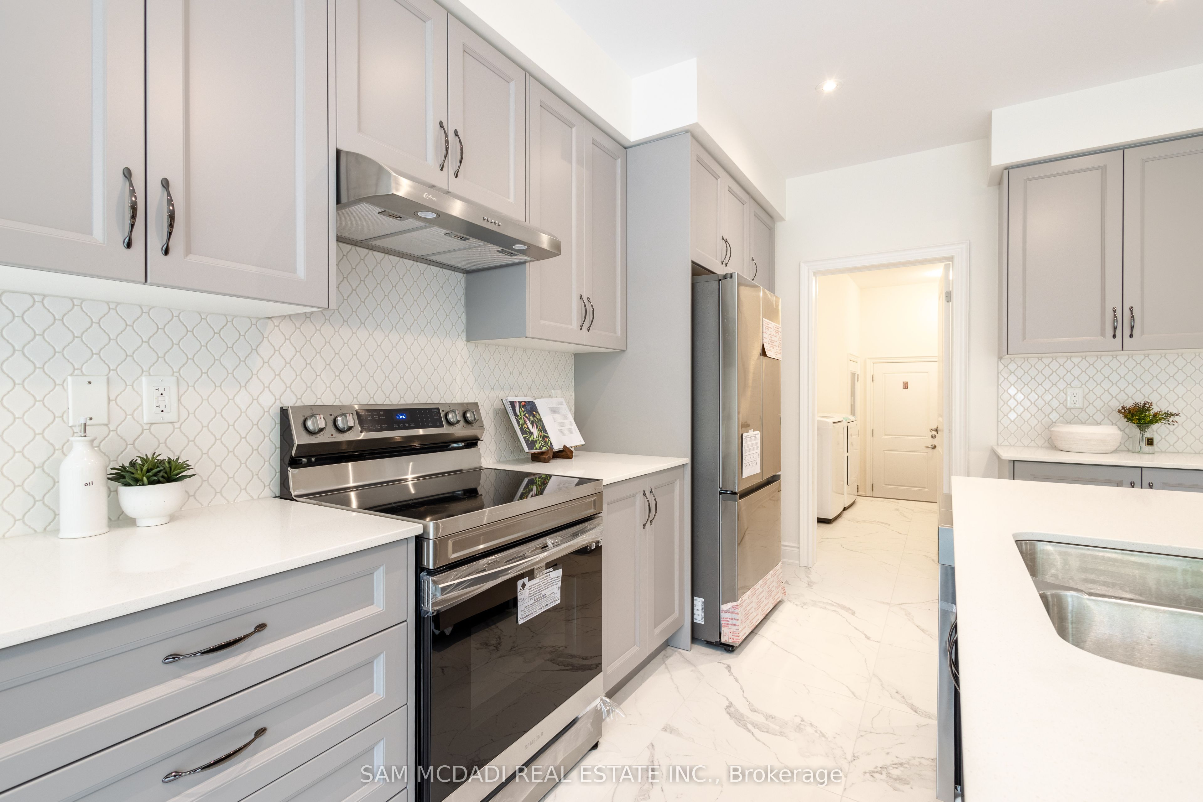 MLS #W12481191 image #11