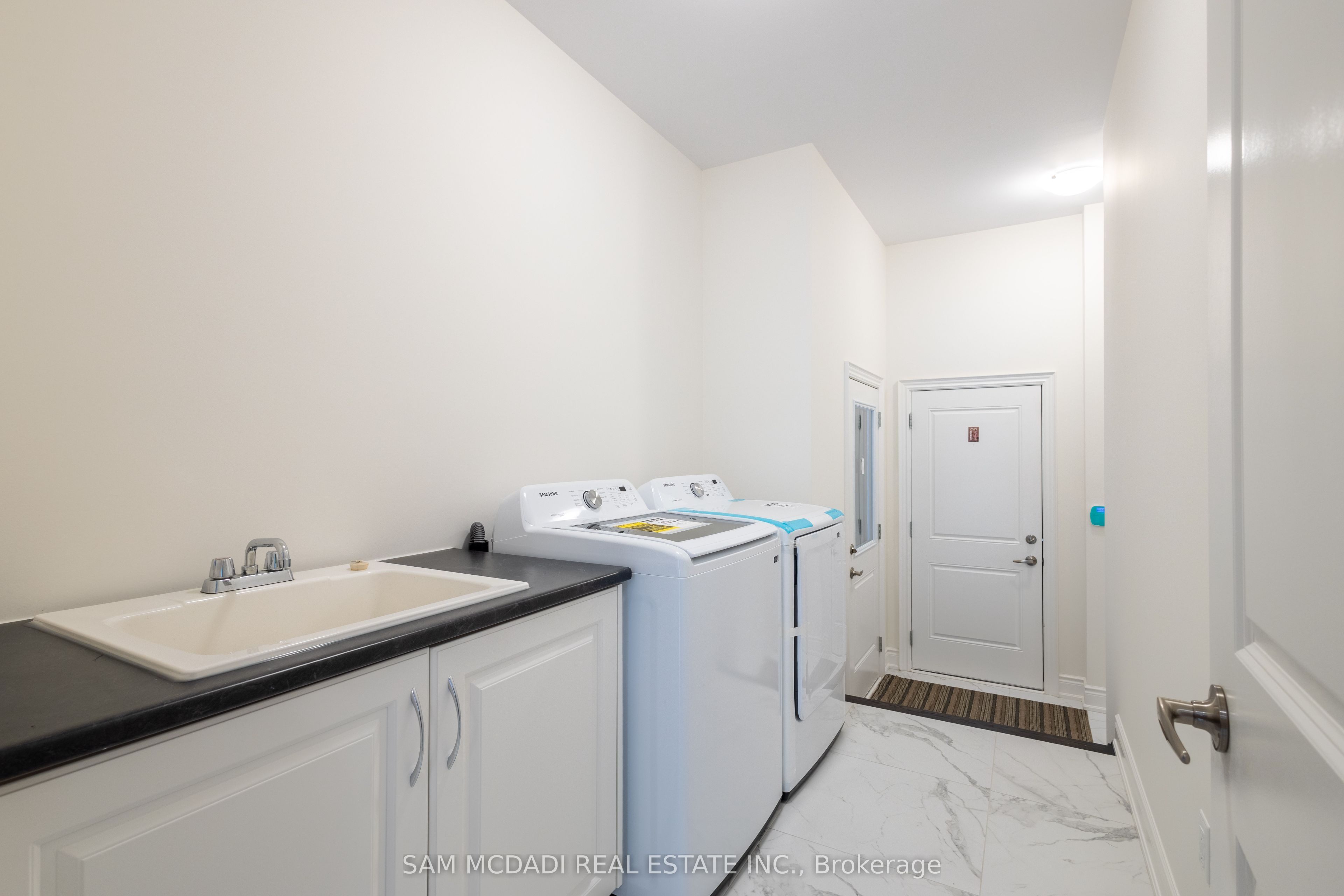 MLS #W12481191 image #12