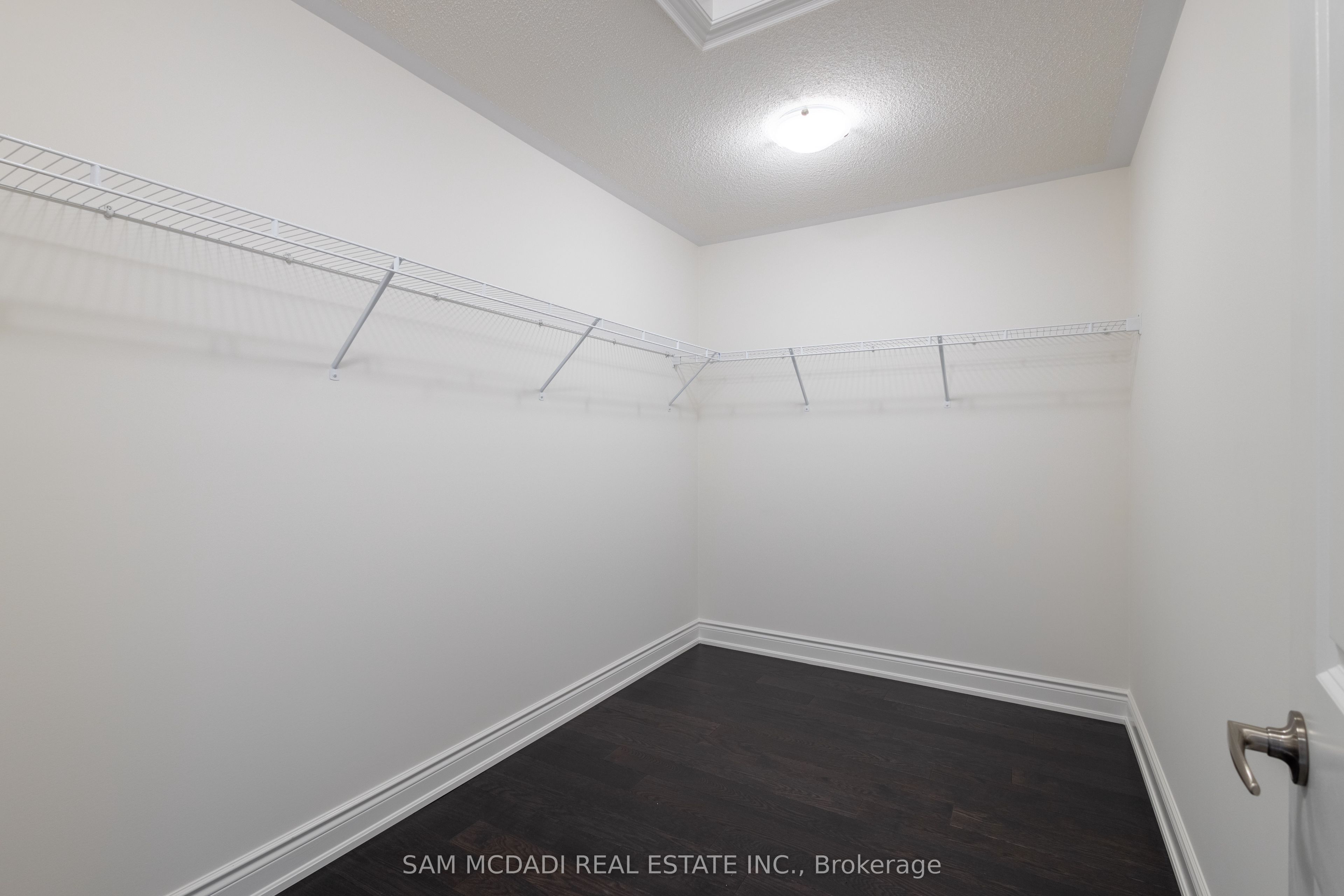 MLS #W12481191 image #18