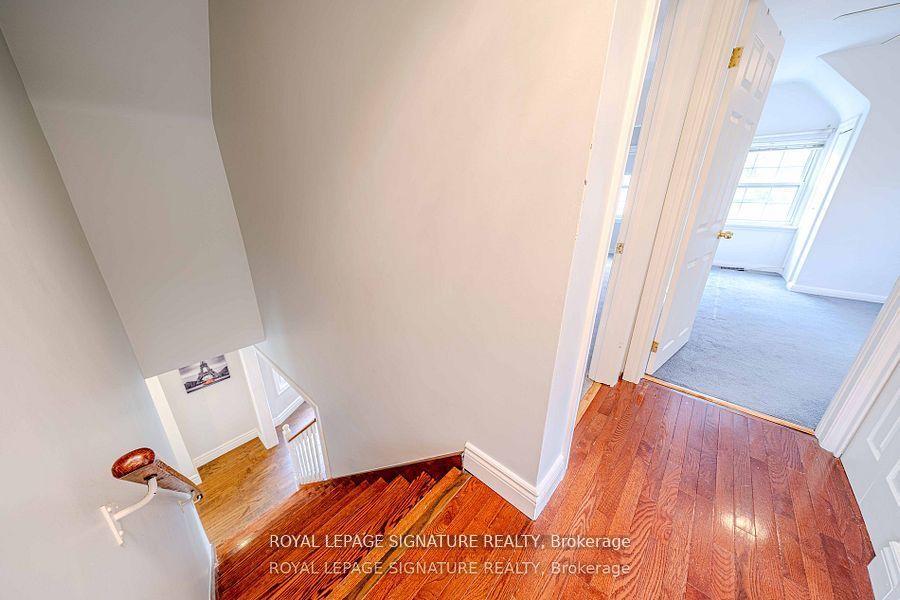 MLS #W12481276 image #24