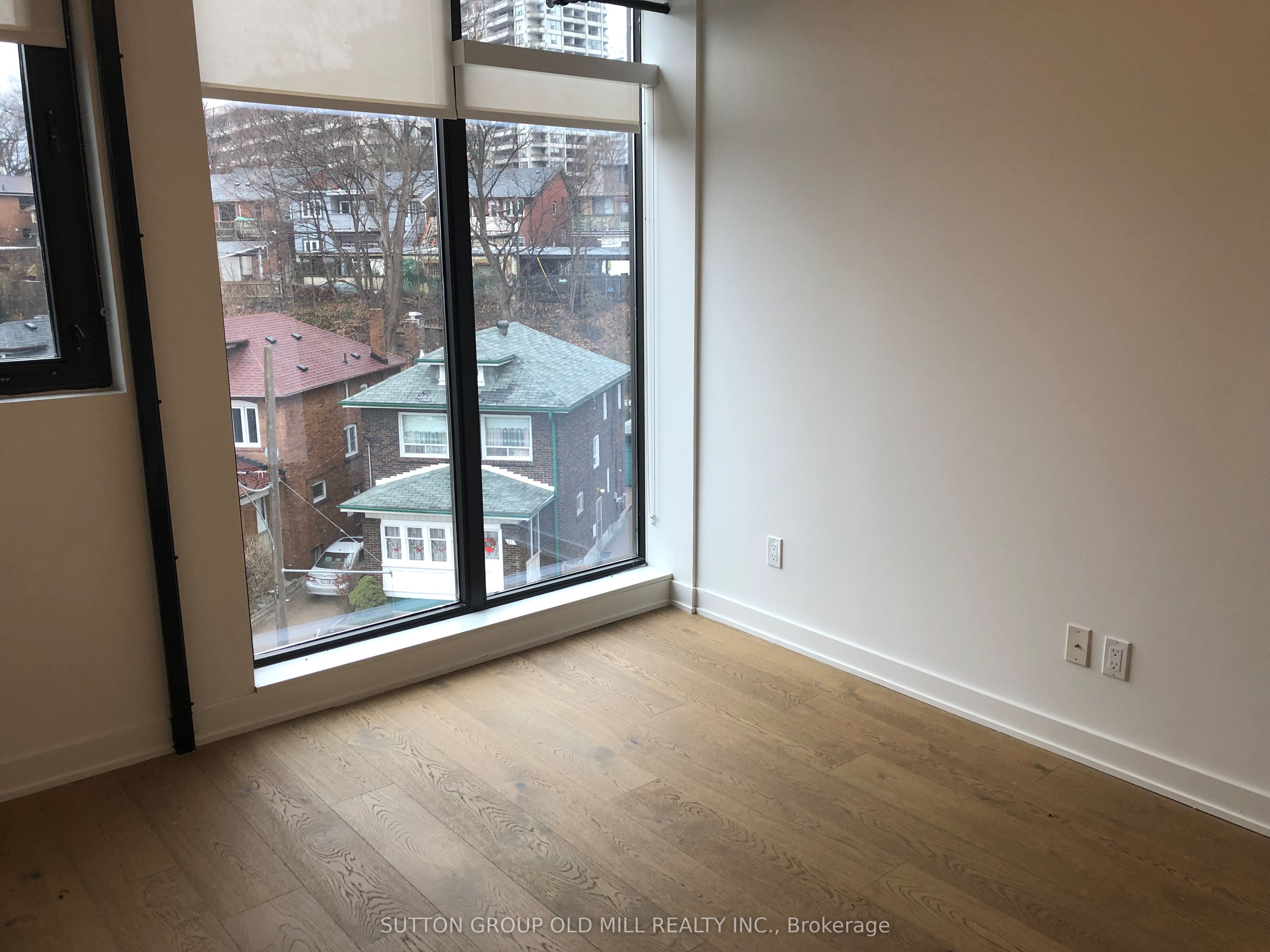 MLS #W12481330 image #11