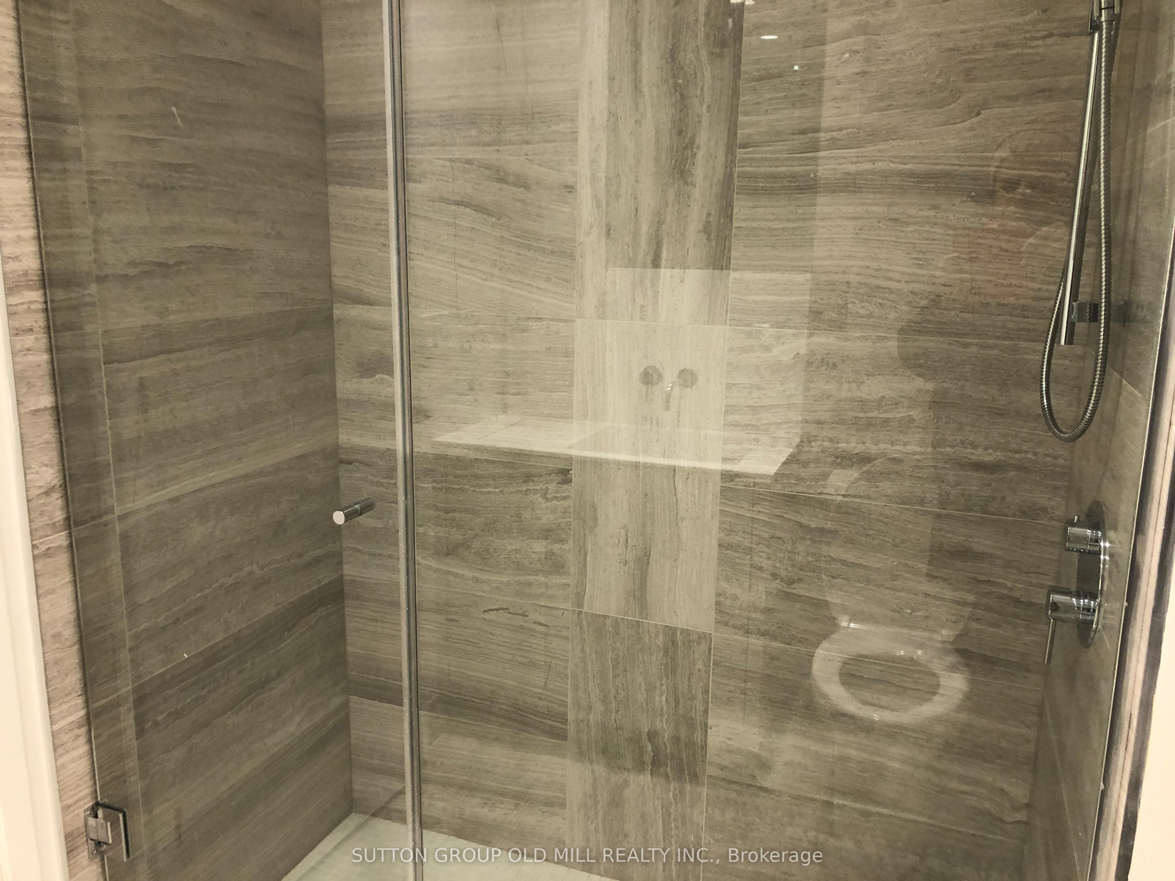 MLS #W12481330 image #15