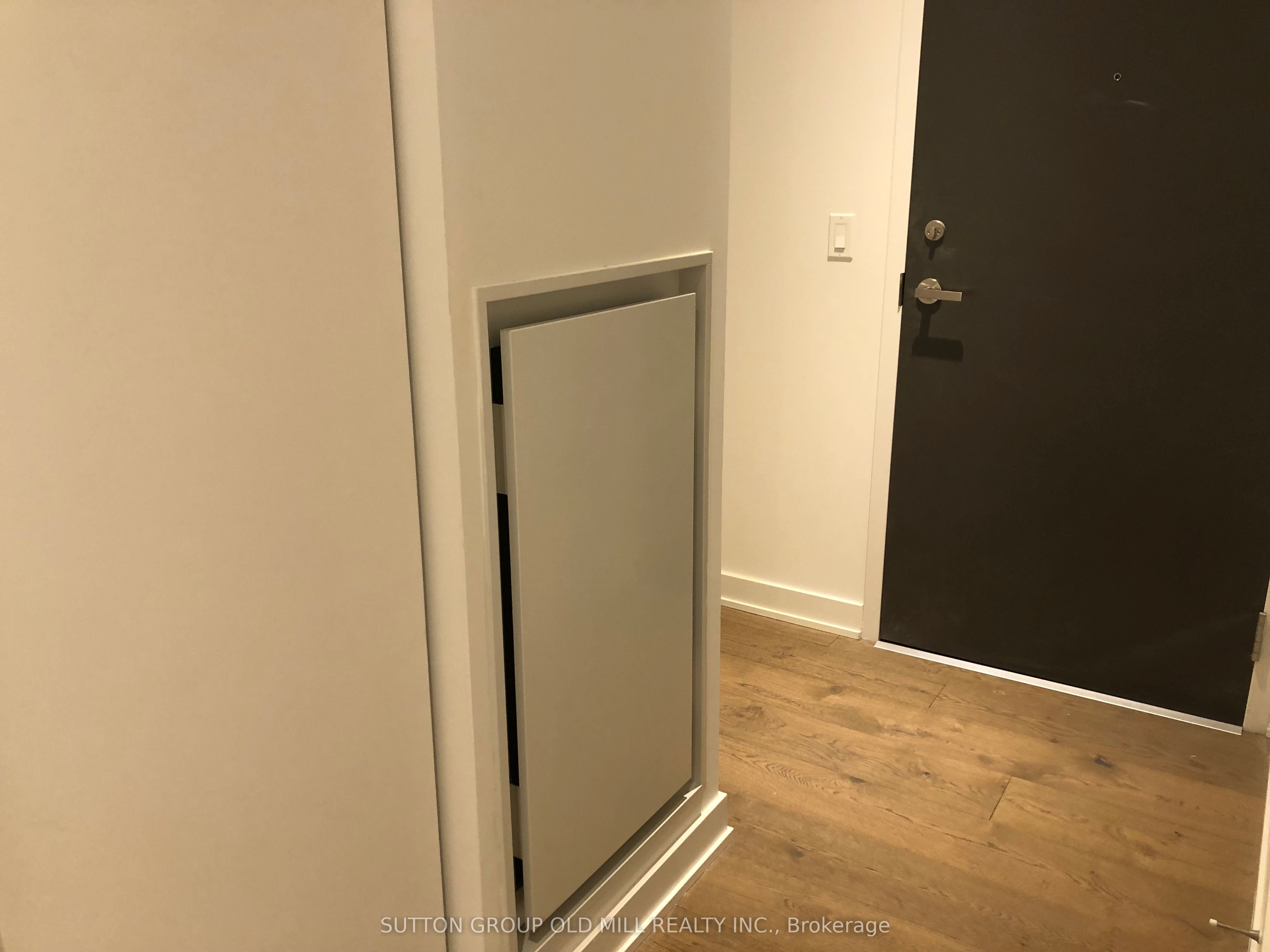 MLS #W12481330 image #17