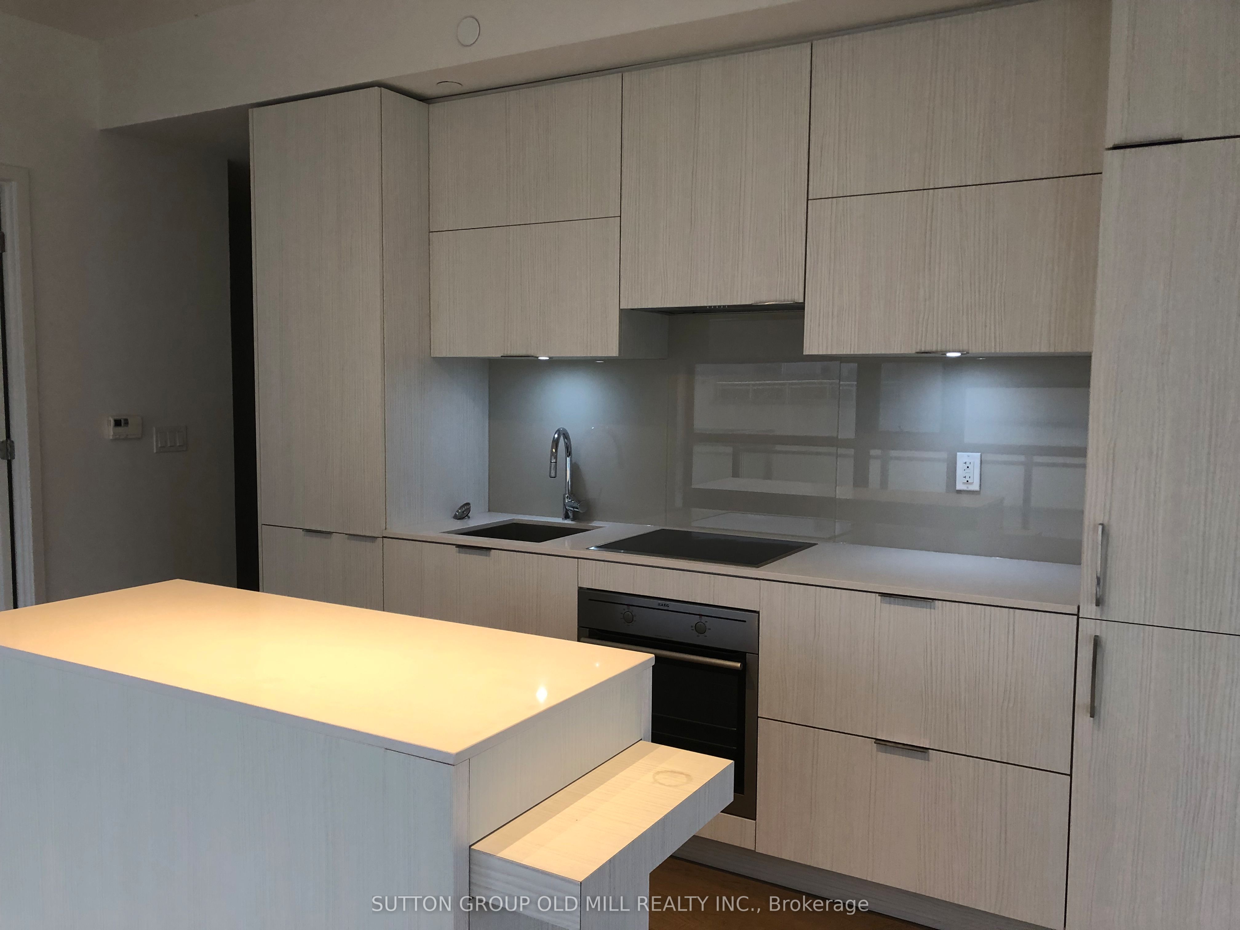 MLS #W12481330 image #6