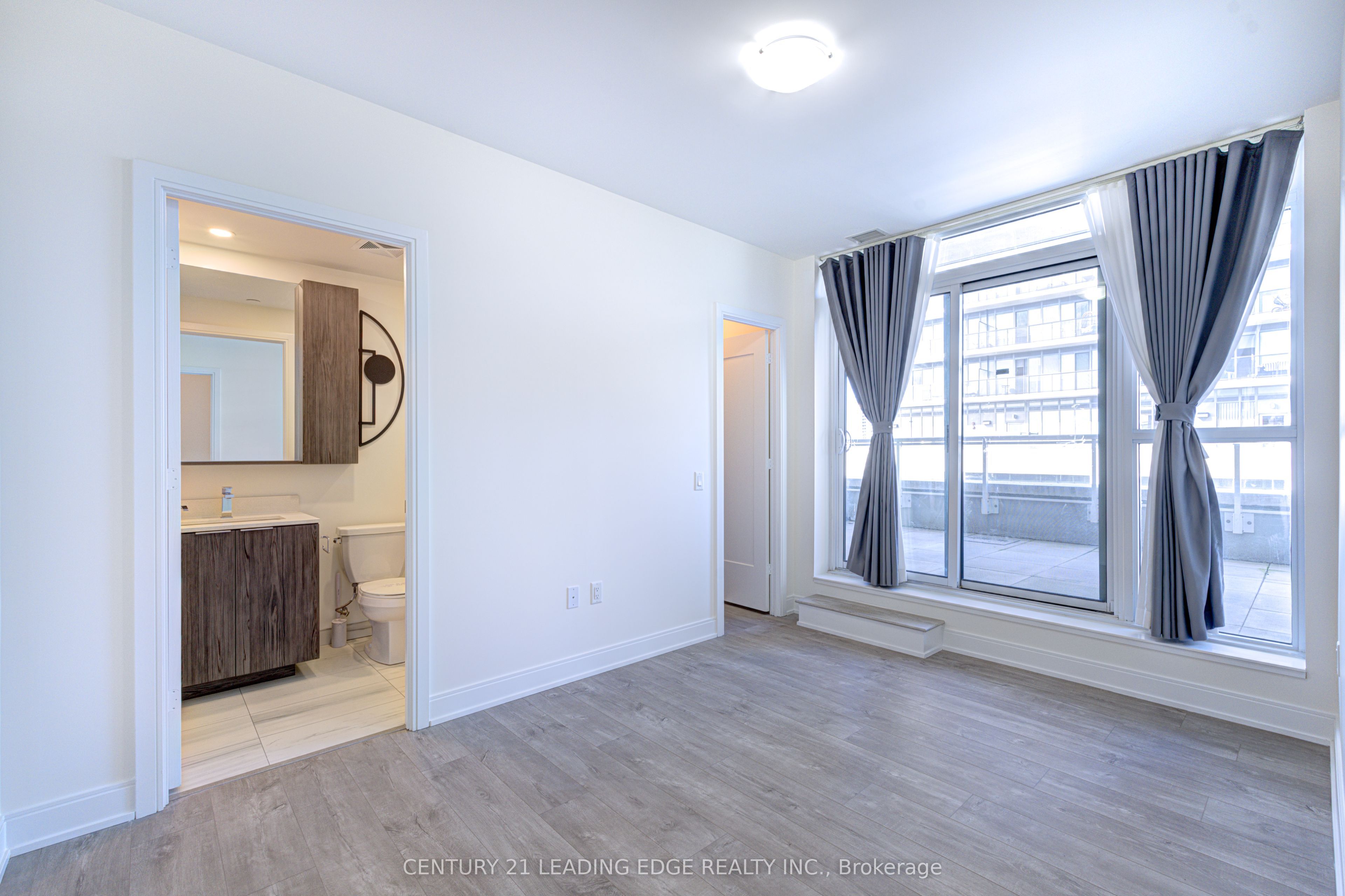 MLS #W12481364 image #15