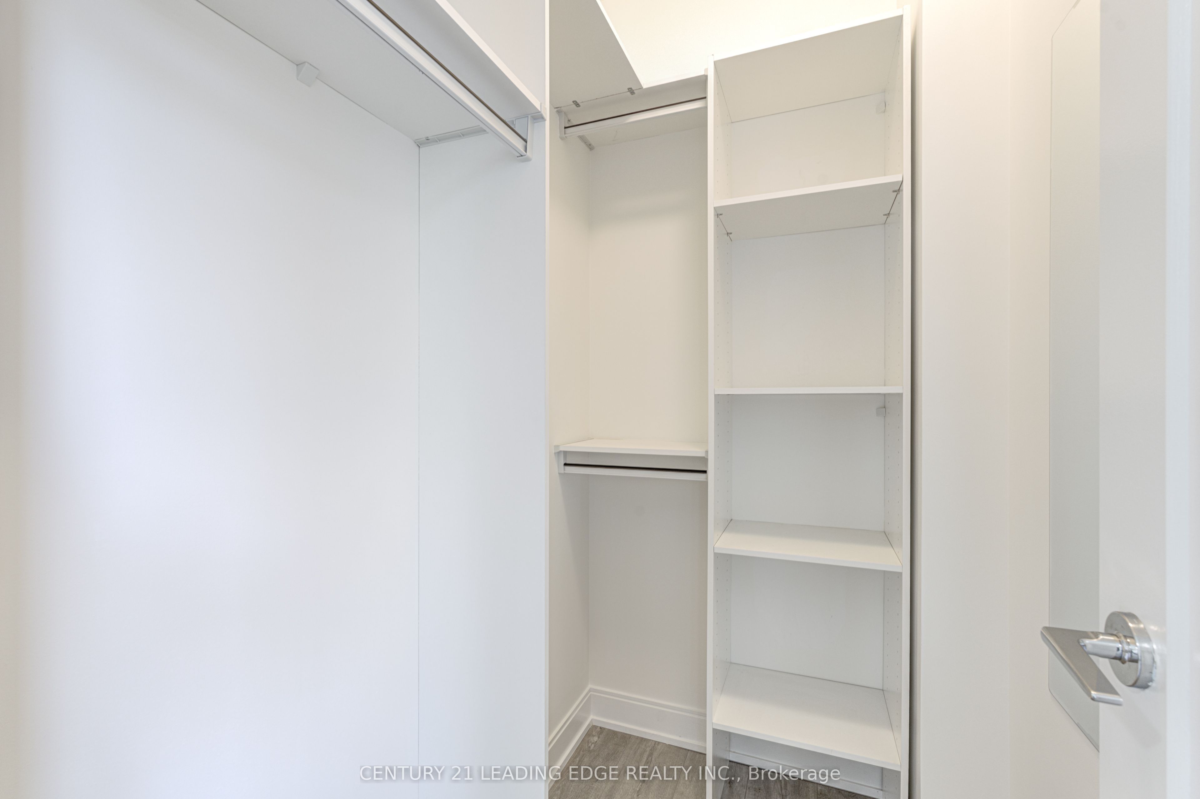 MLS #W12481364 image #17