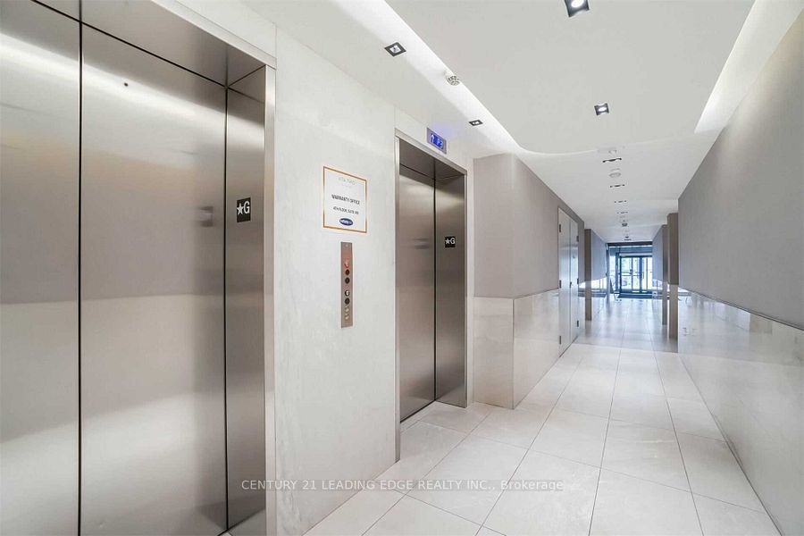 MLS #W12481364 image #32