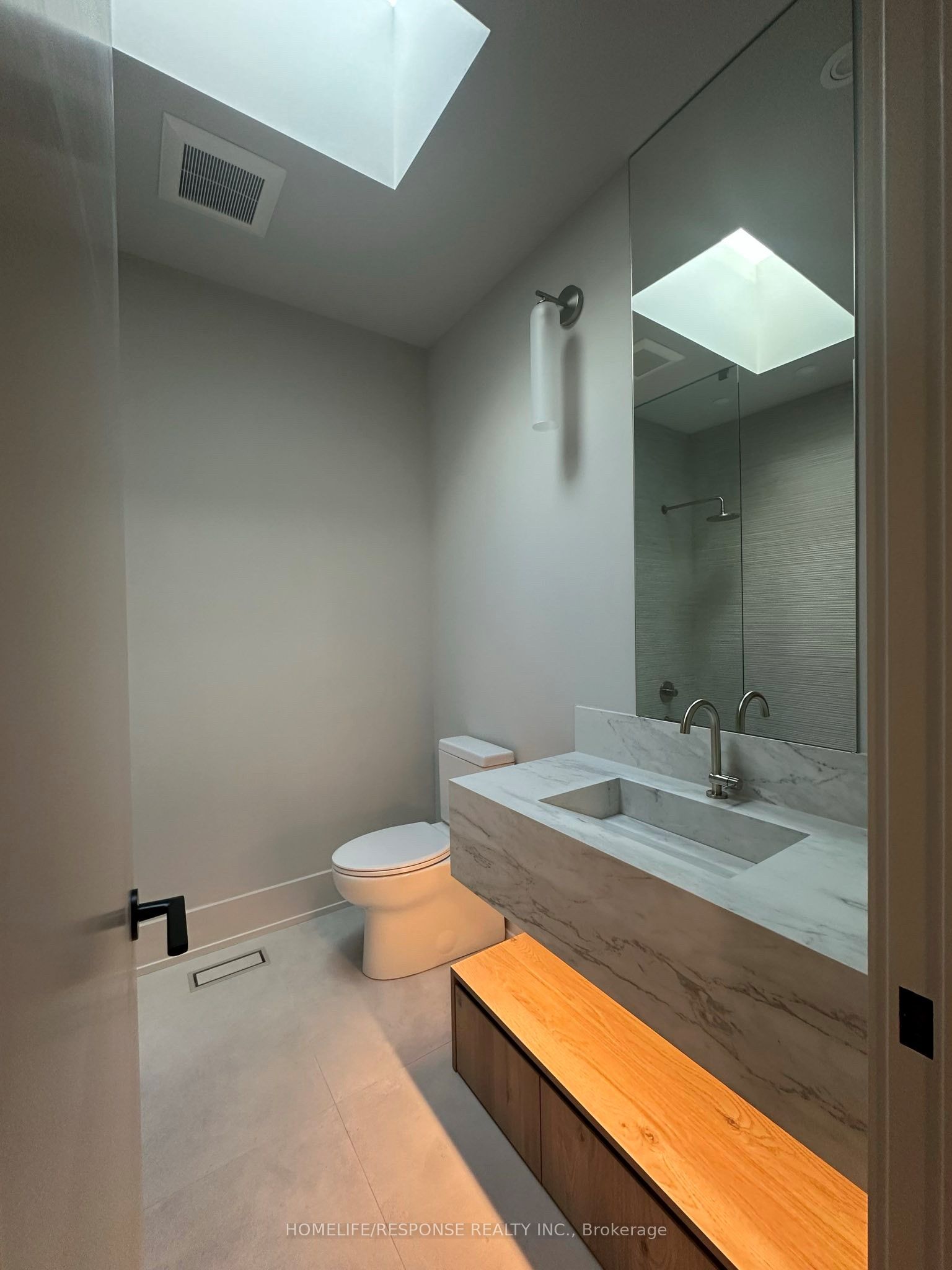 MLS #W12481379 image #5