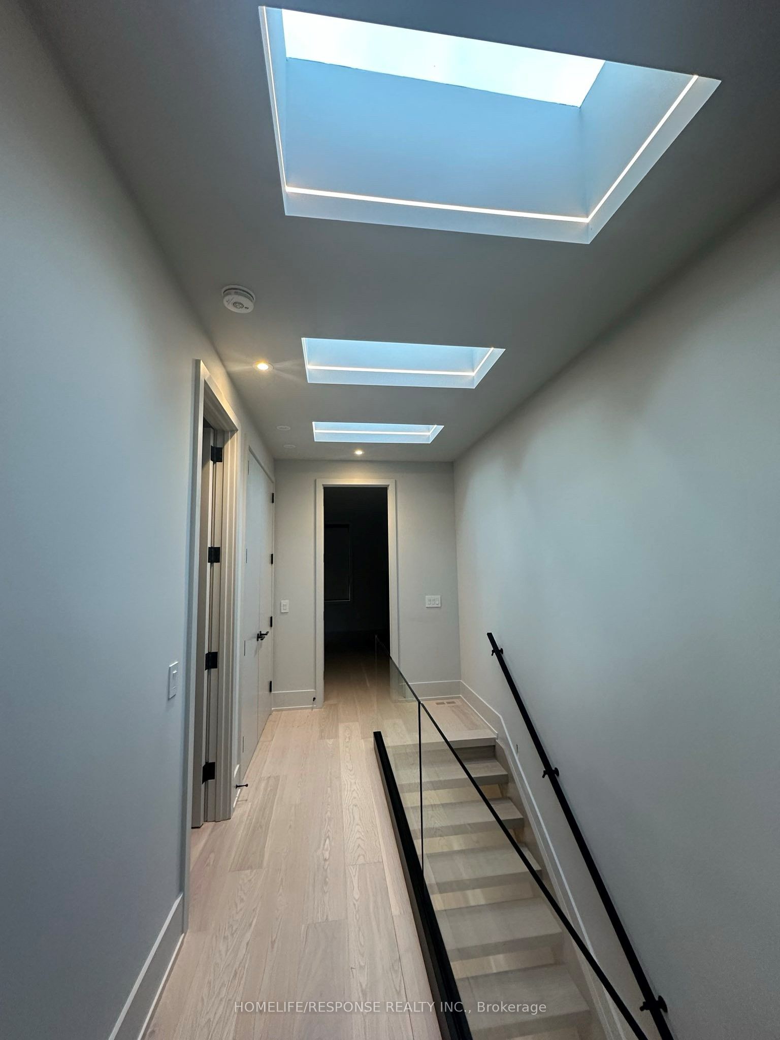 MLS #W12481379 image #7