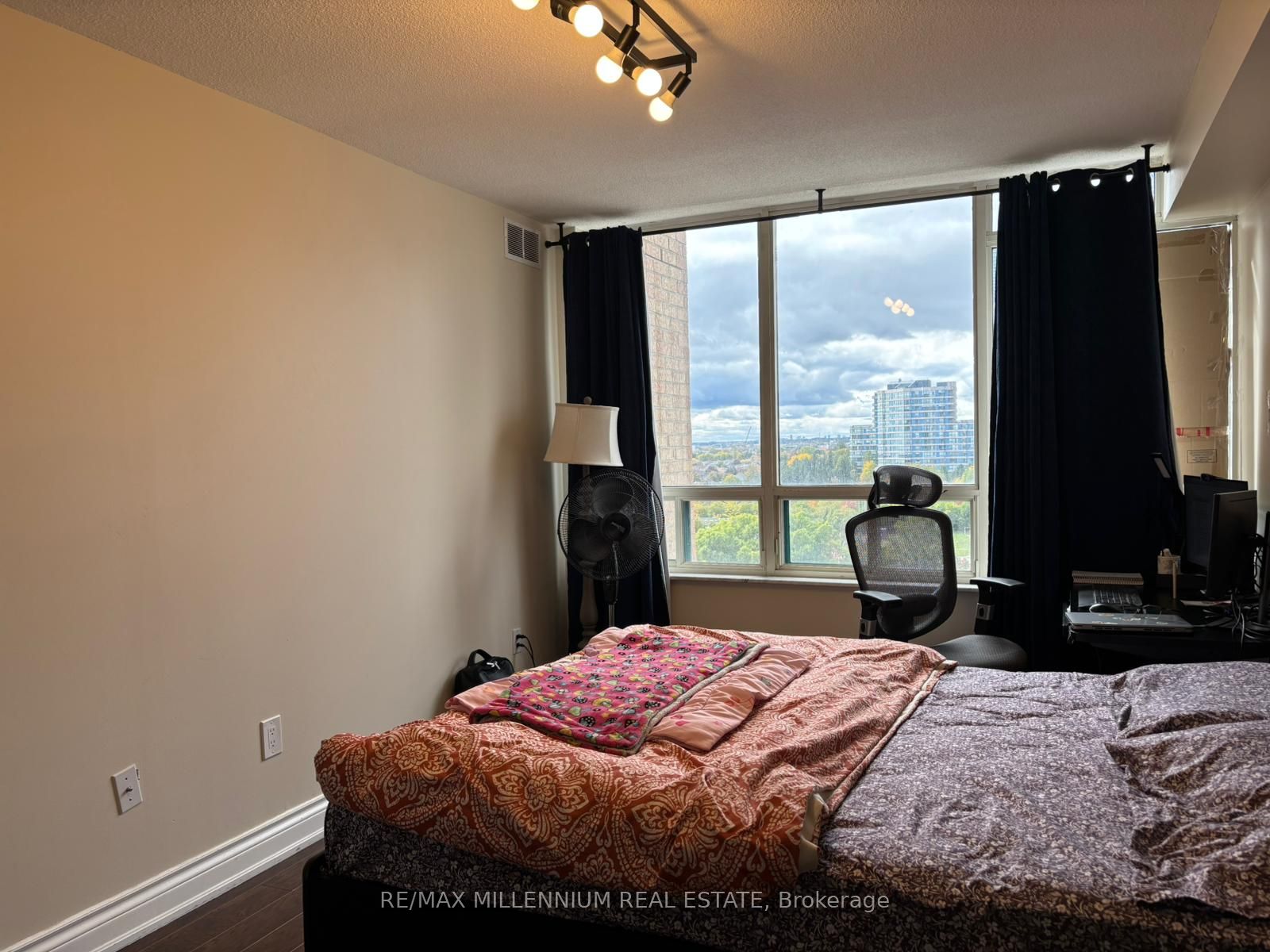 MLS #W12481407 image #8