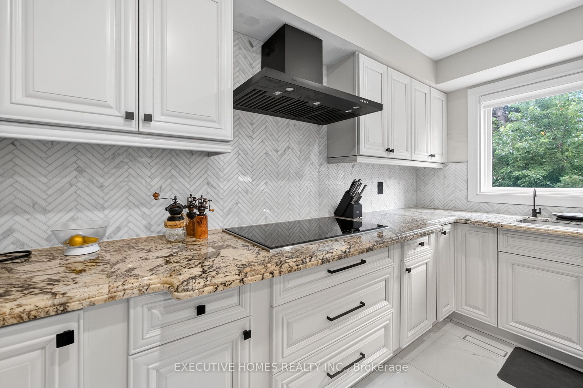 MLS #W12481440 image #22