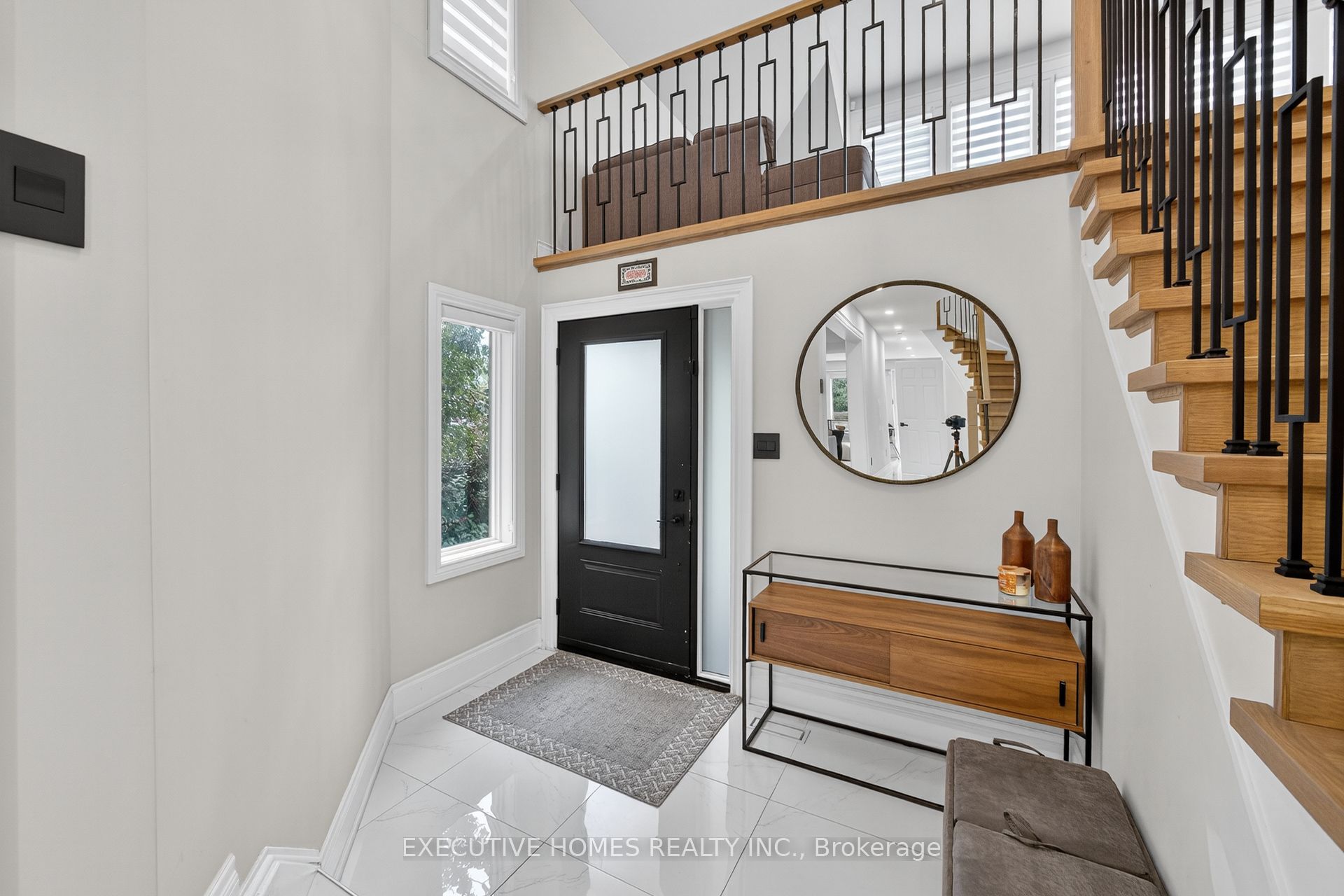 MLS #W12481440 image #3