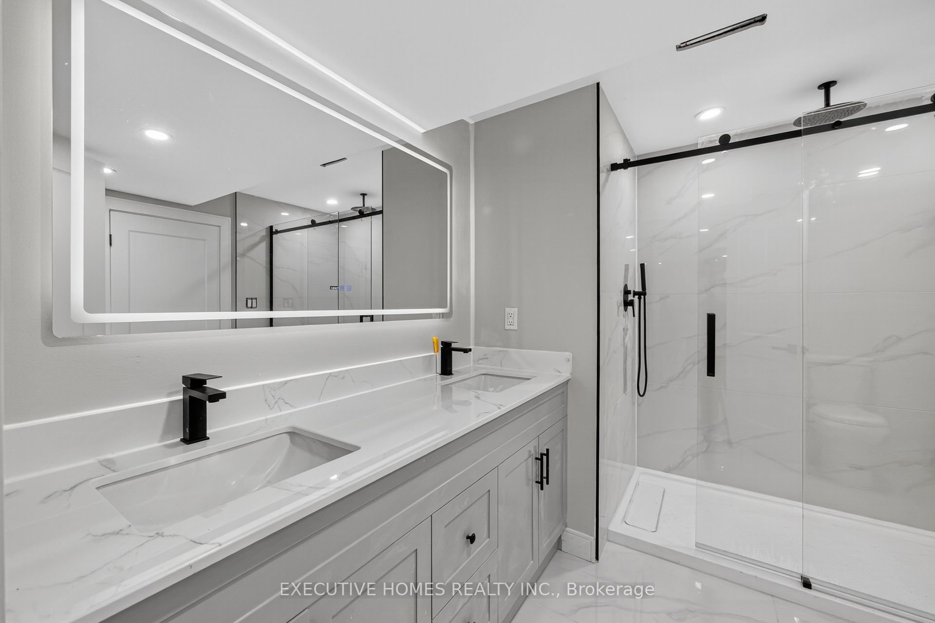 MLS #W12481440 image #39