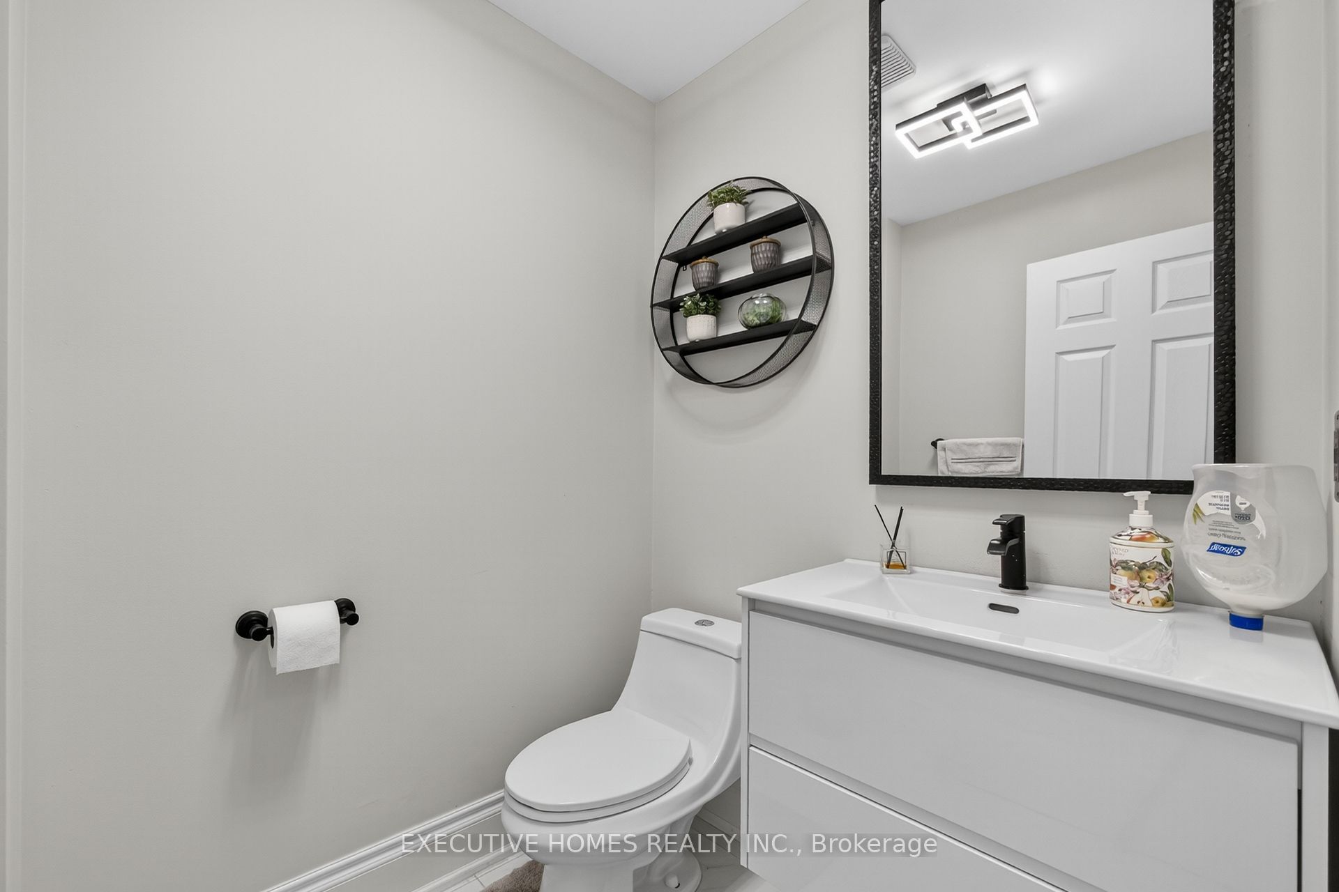 MLS #W12481440 image #7