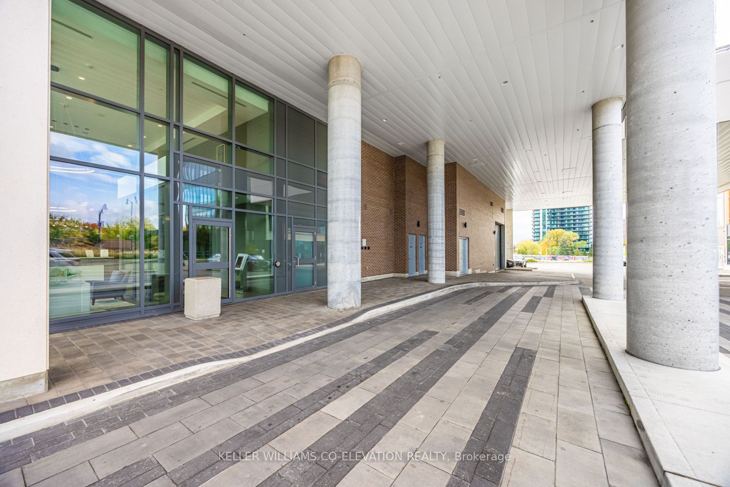 MLS #W12481574 image #1