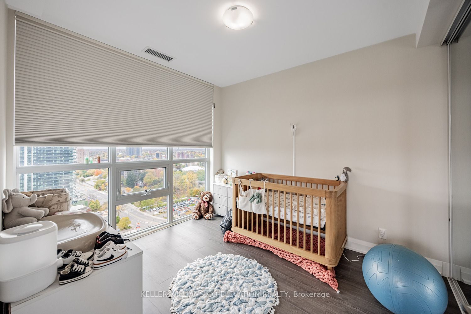 MLS #W12481574 image #17