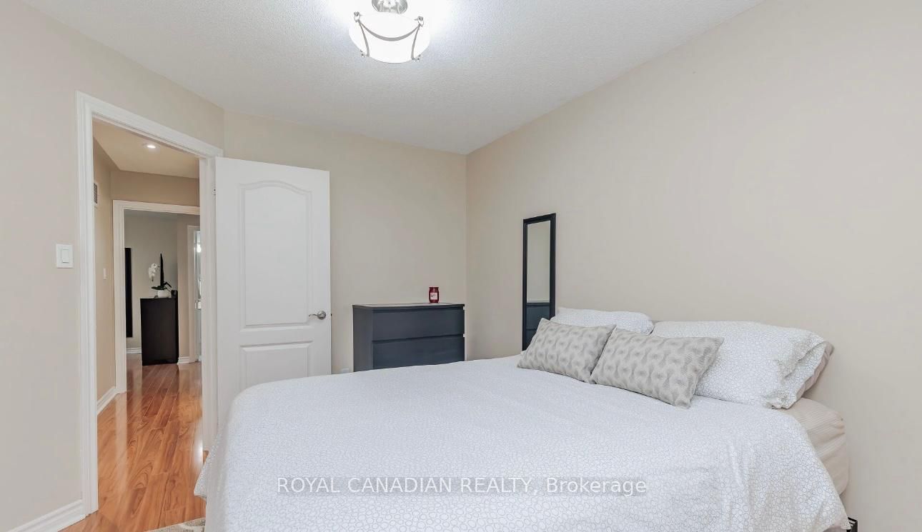 MLS #W12481584 image #3