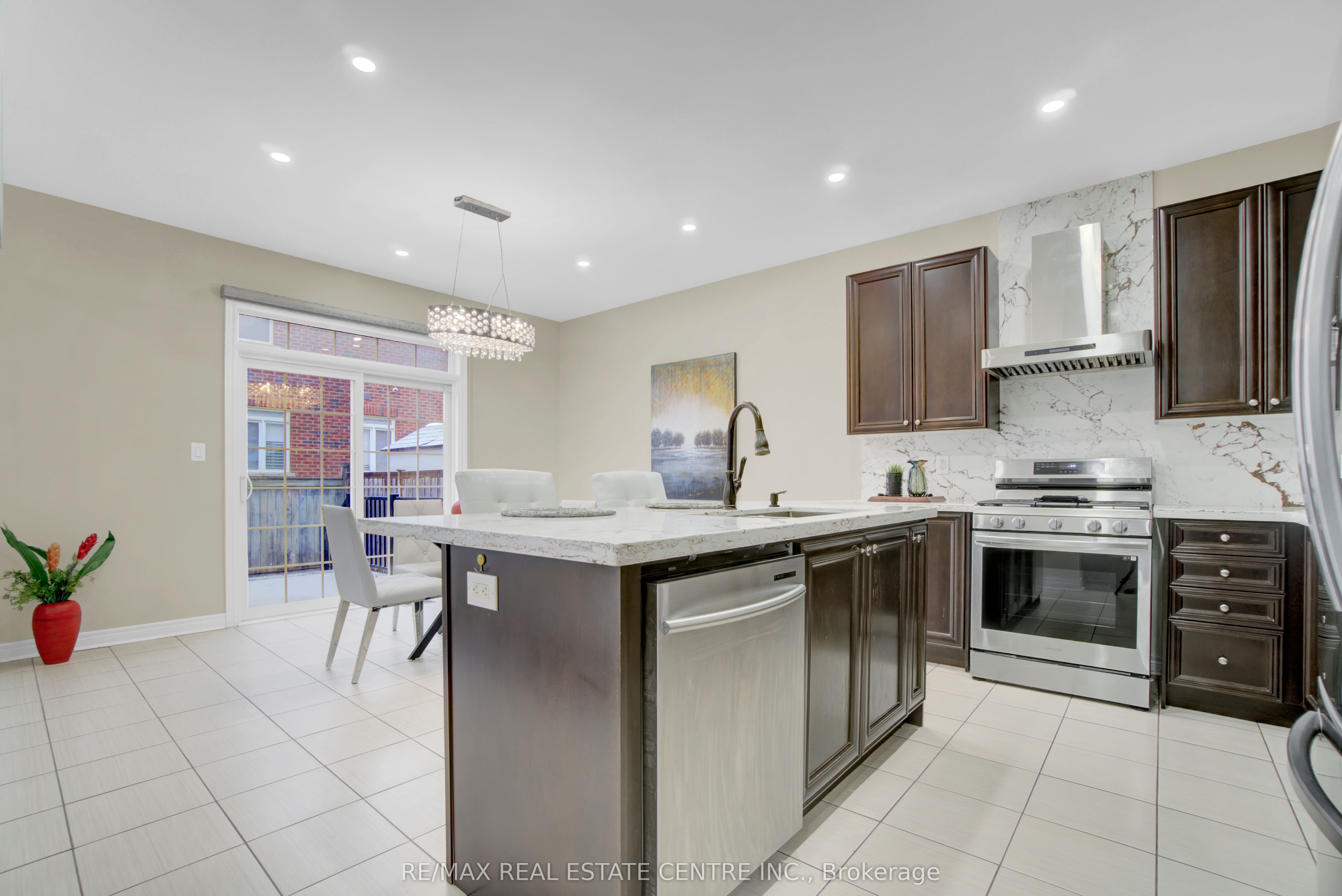 MLS #W12481650 image #17