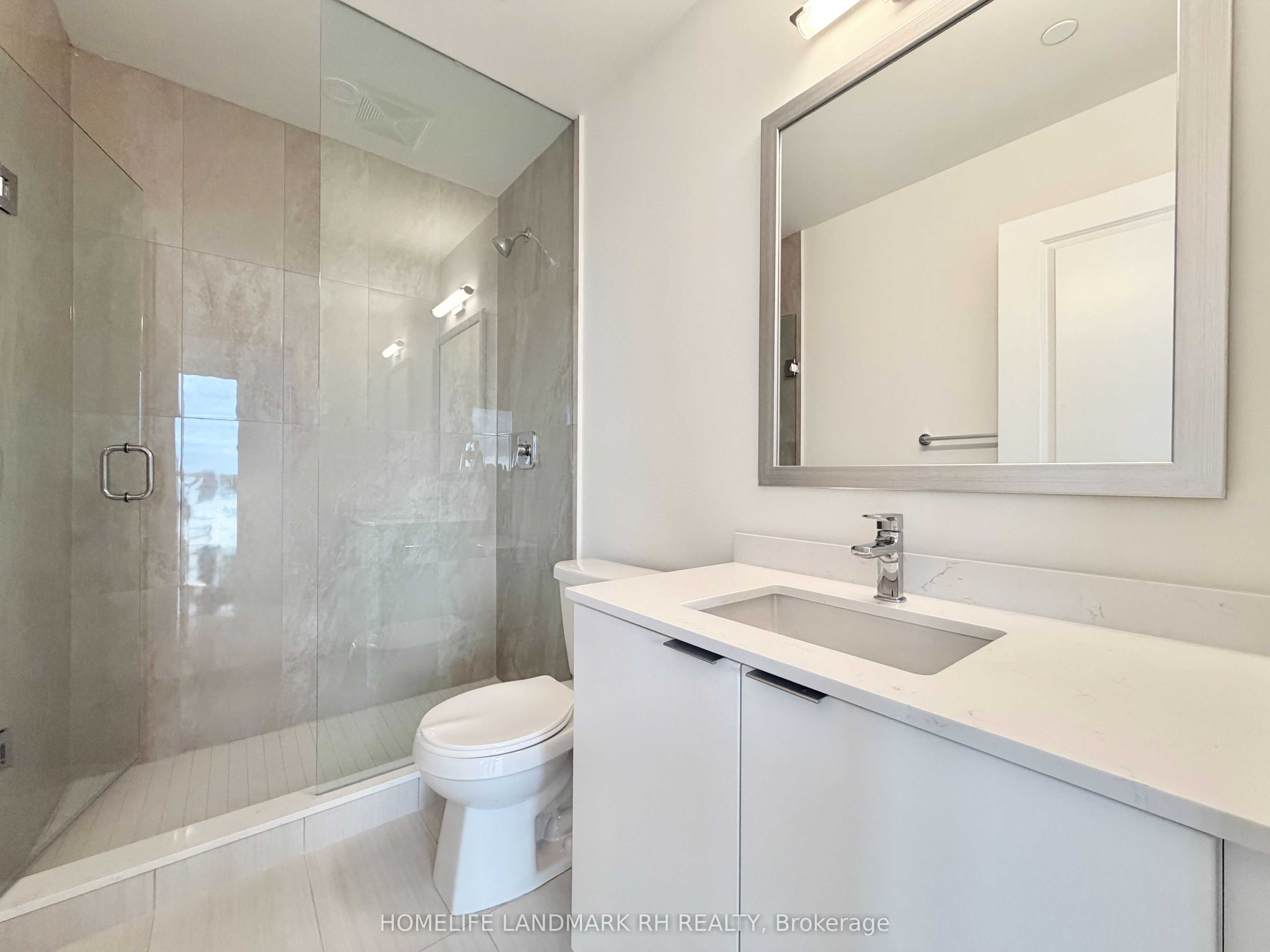 MLS #W12481988 image #12