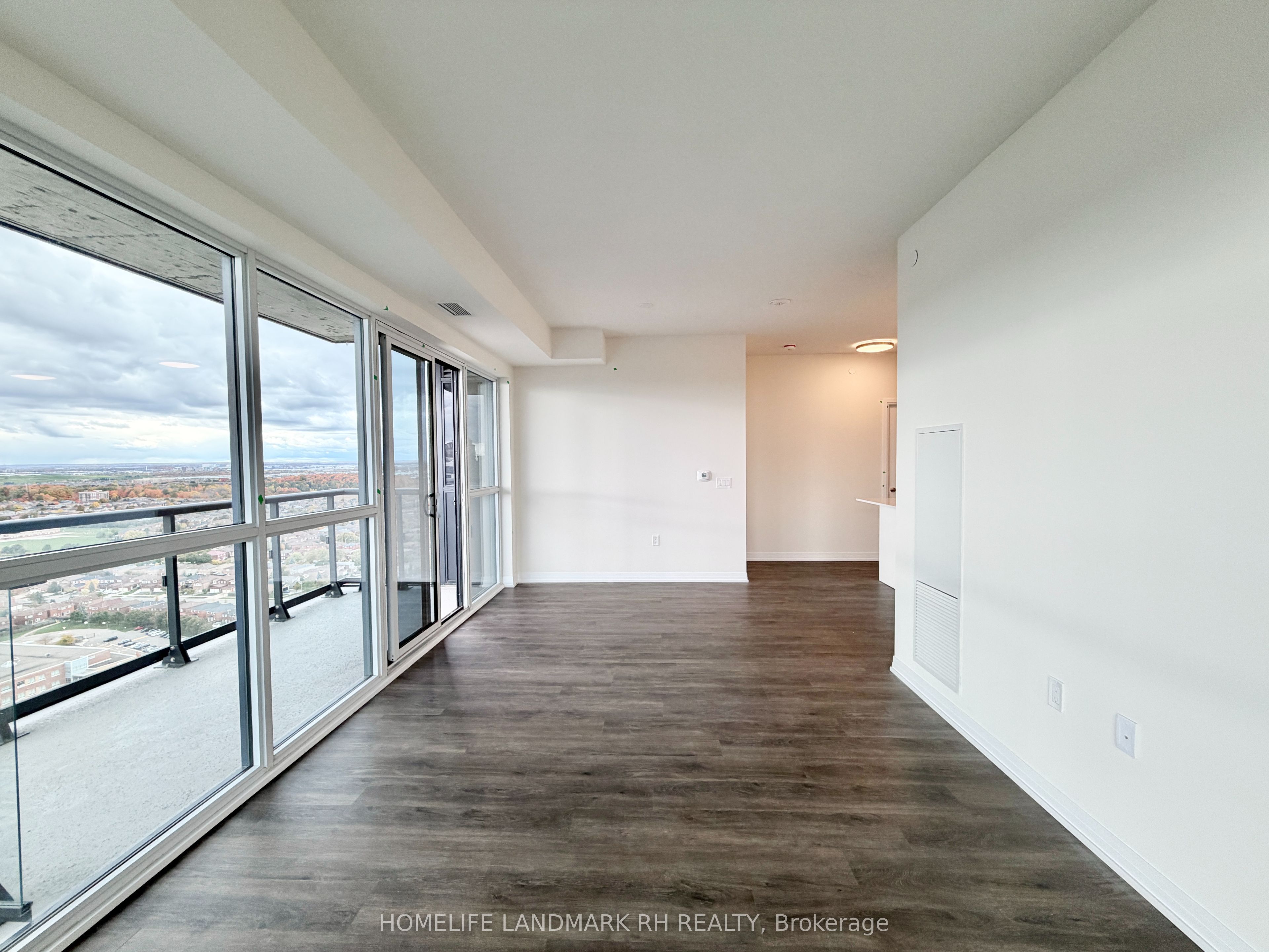 MLS #W12481988 image #5