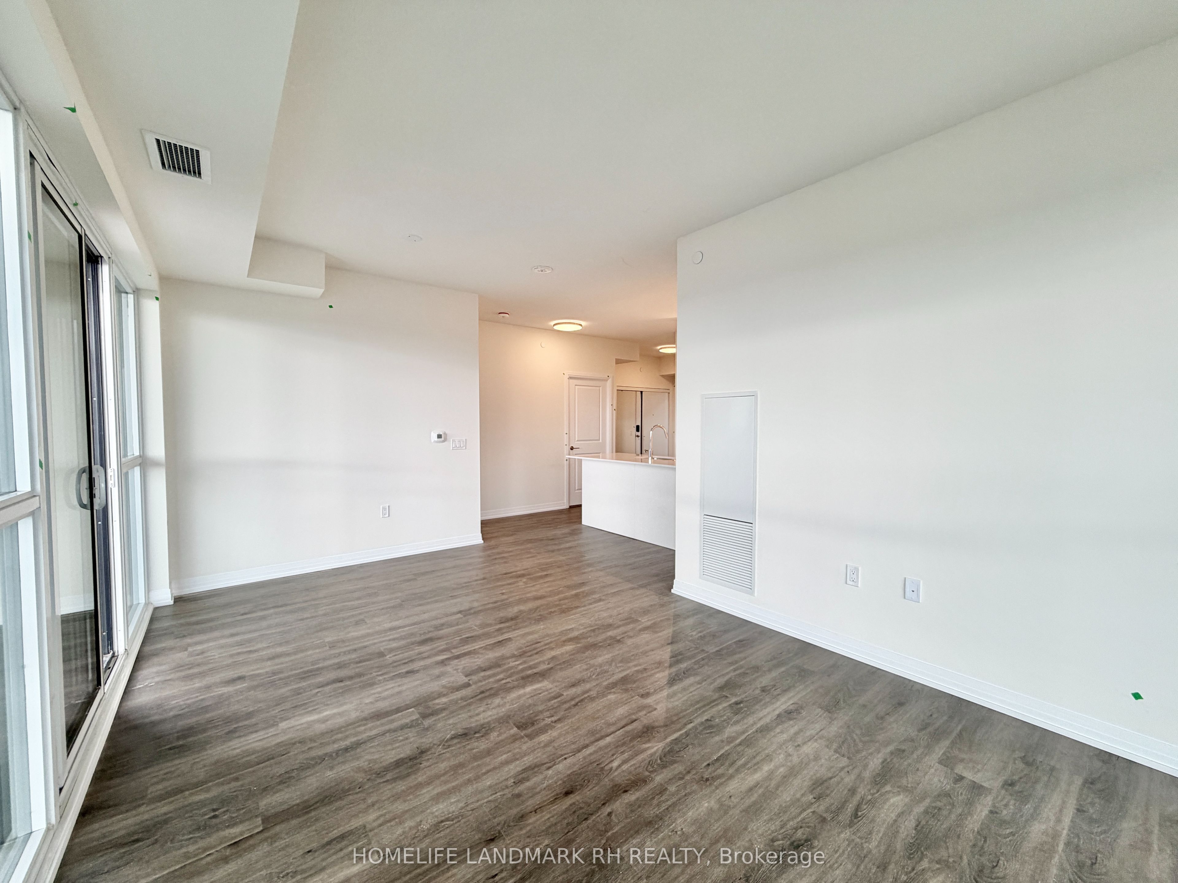 MLS #W12481988 image #6