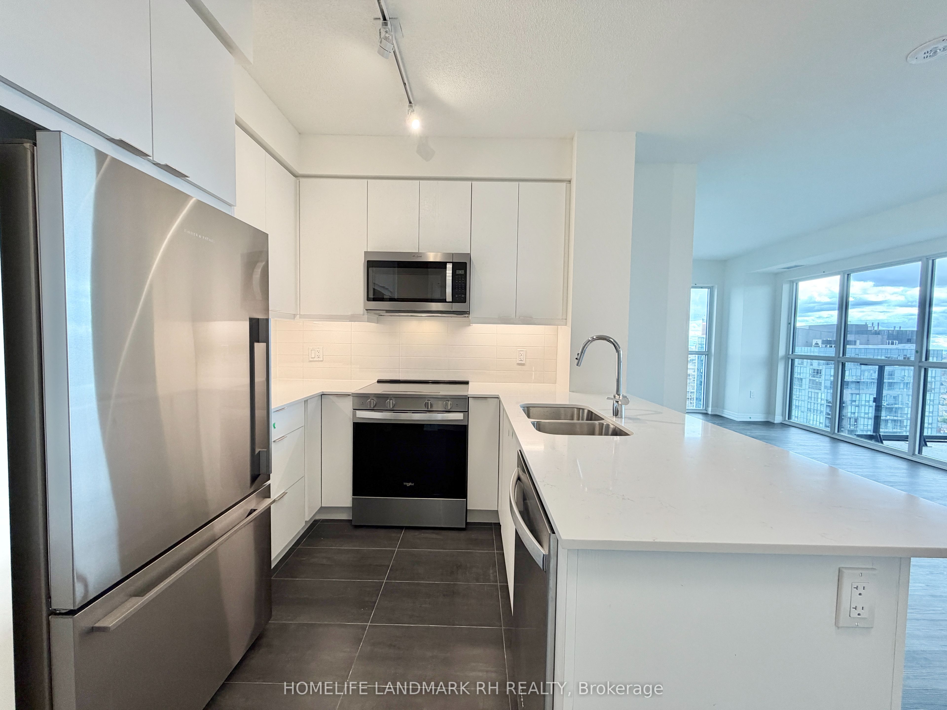 MLS #W12481988 image #9