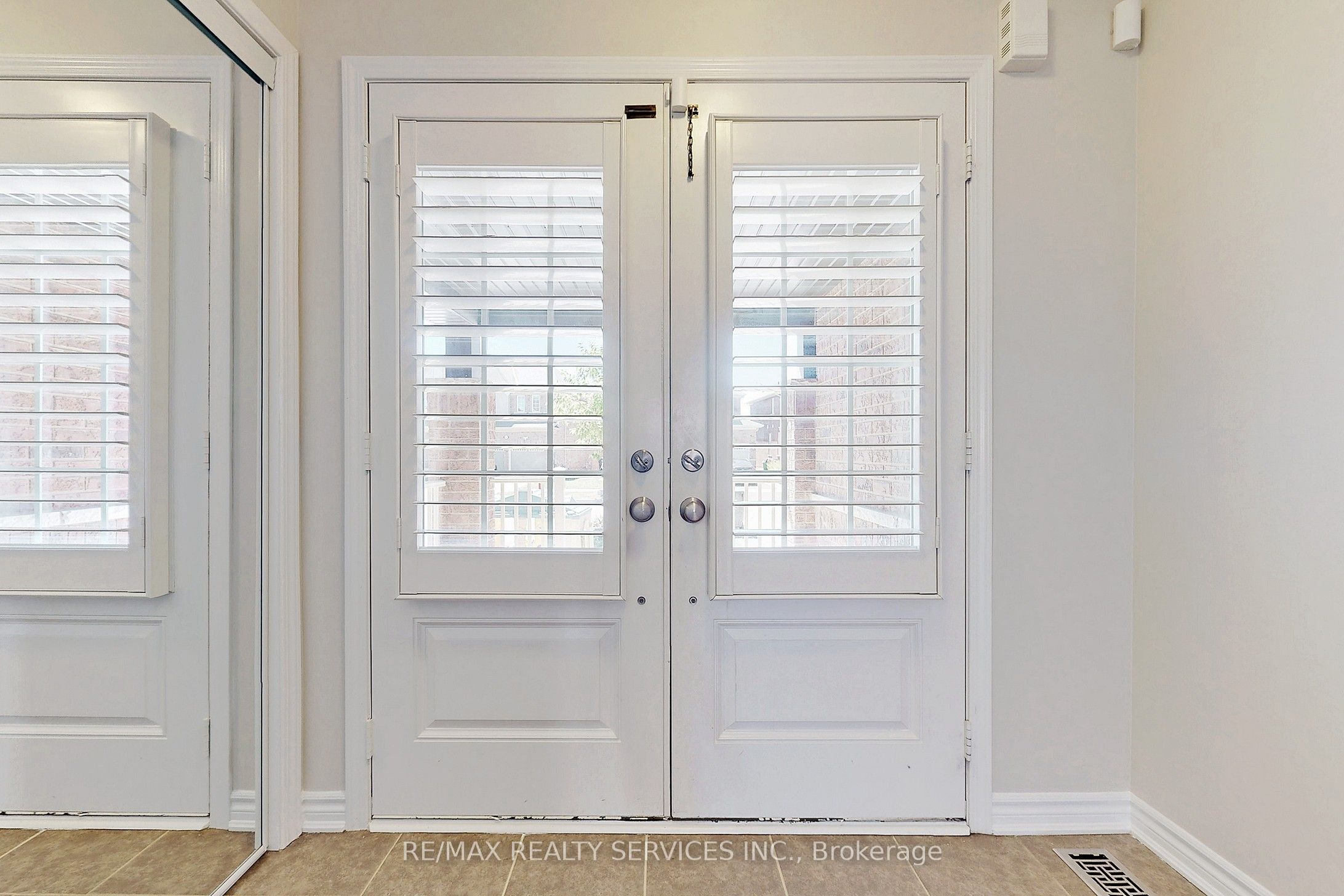 MLS #W12482002 image #18