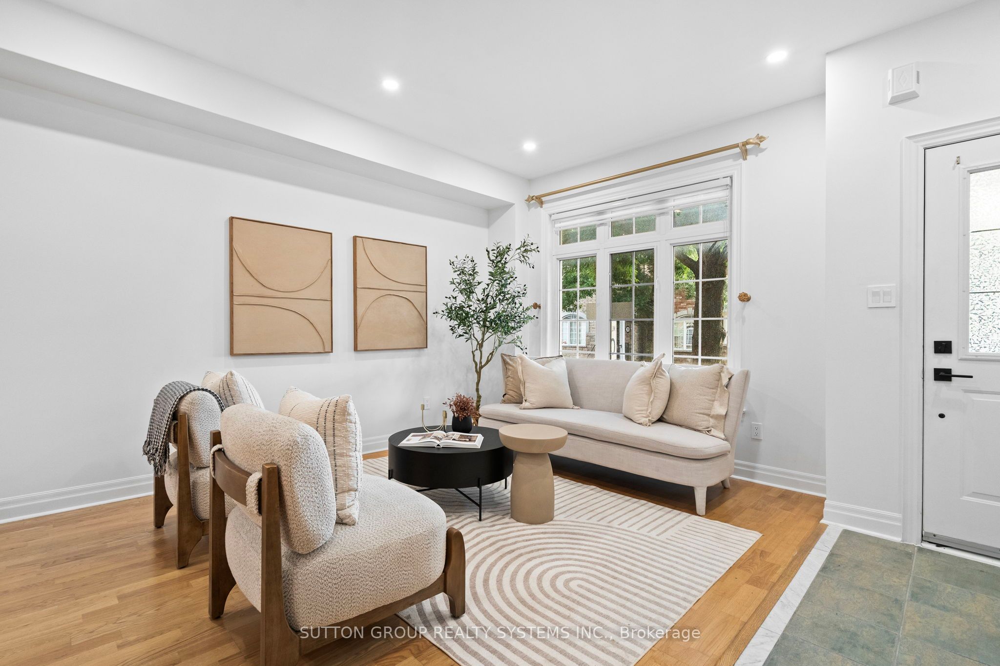 MLS #W12482105 image #2