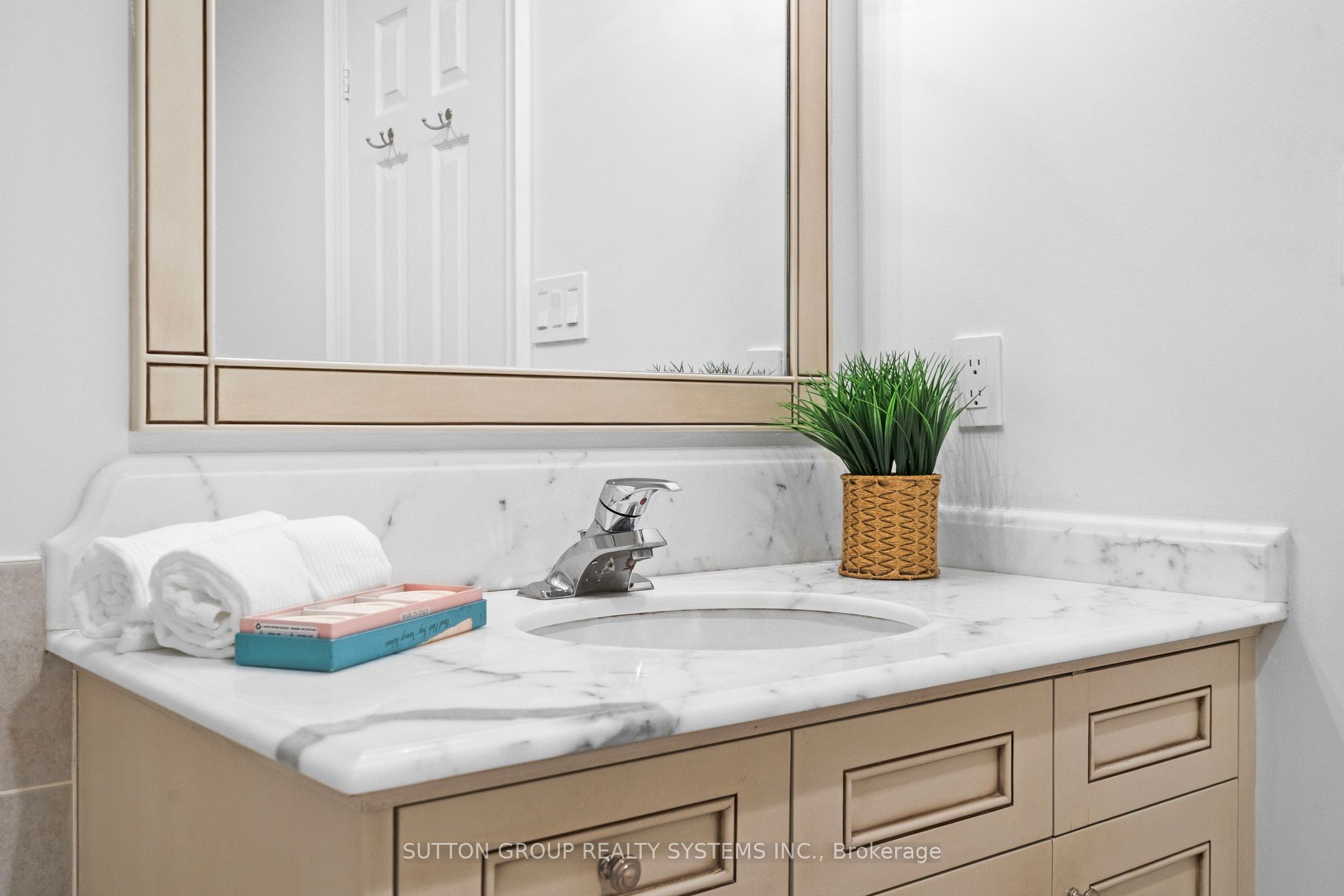 MLS #W12482105 image #37