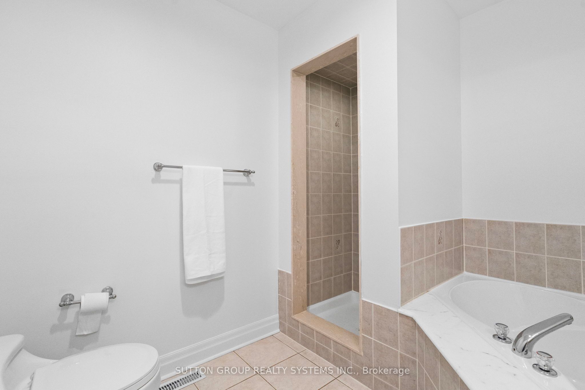 MLS #W12482105 image #38