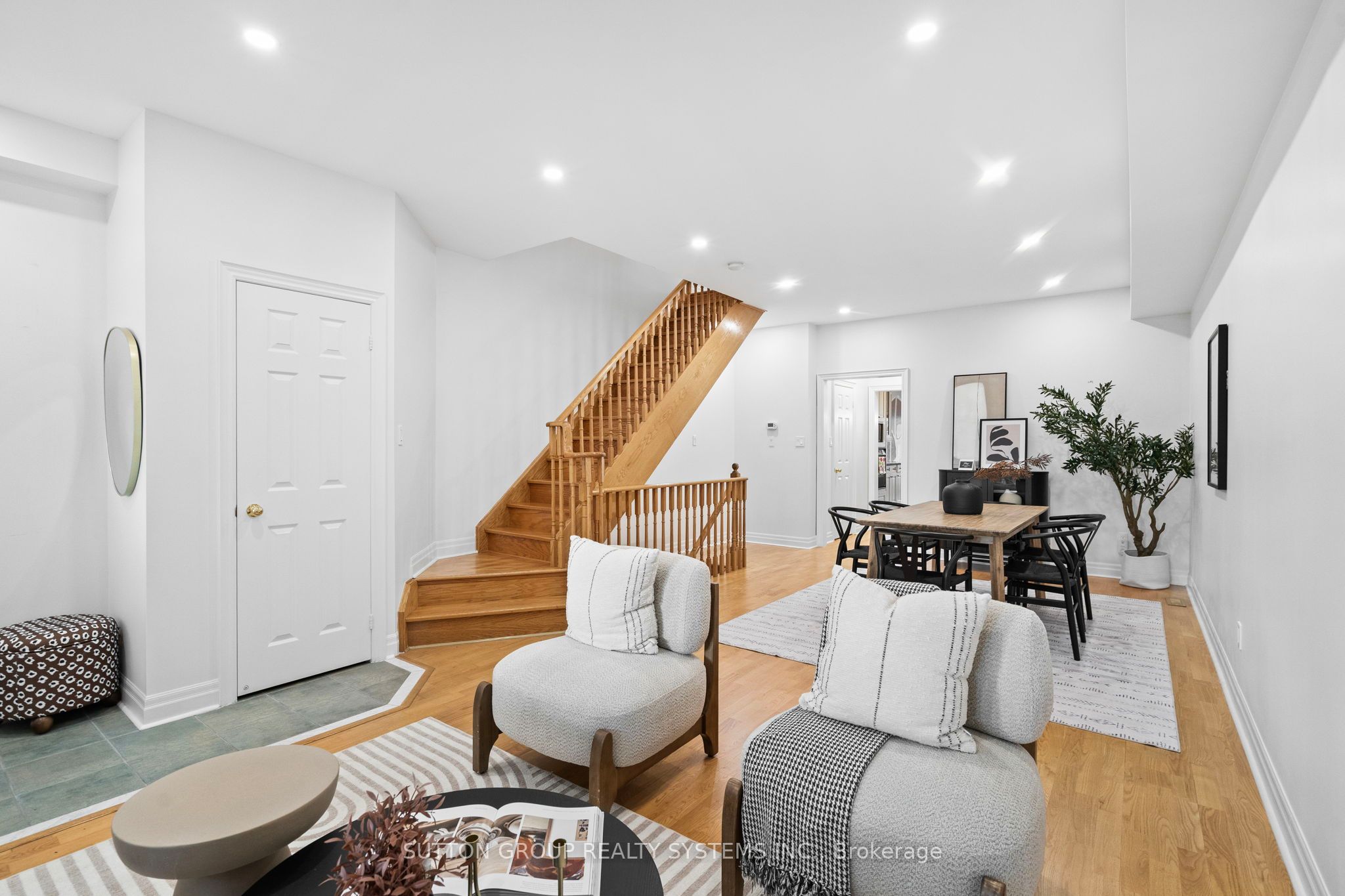 MLS #W12482105 image #4