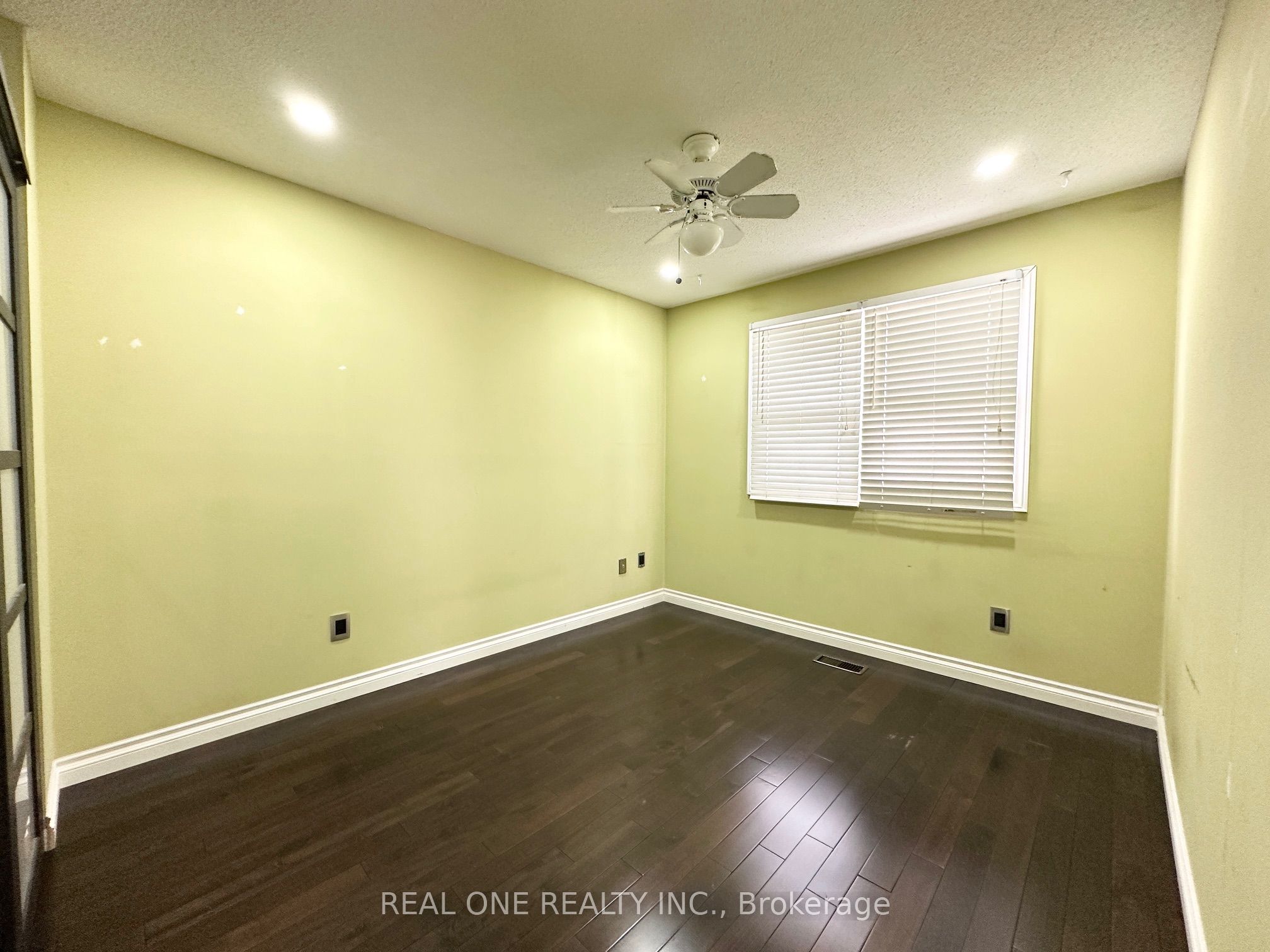 MLS #W12482111 image #14