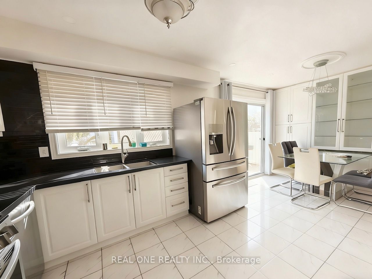 MLS #W12482111 image #7