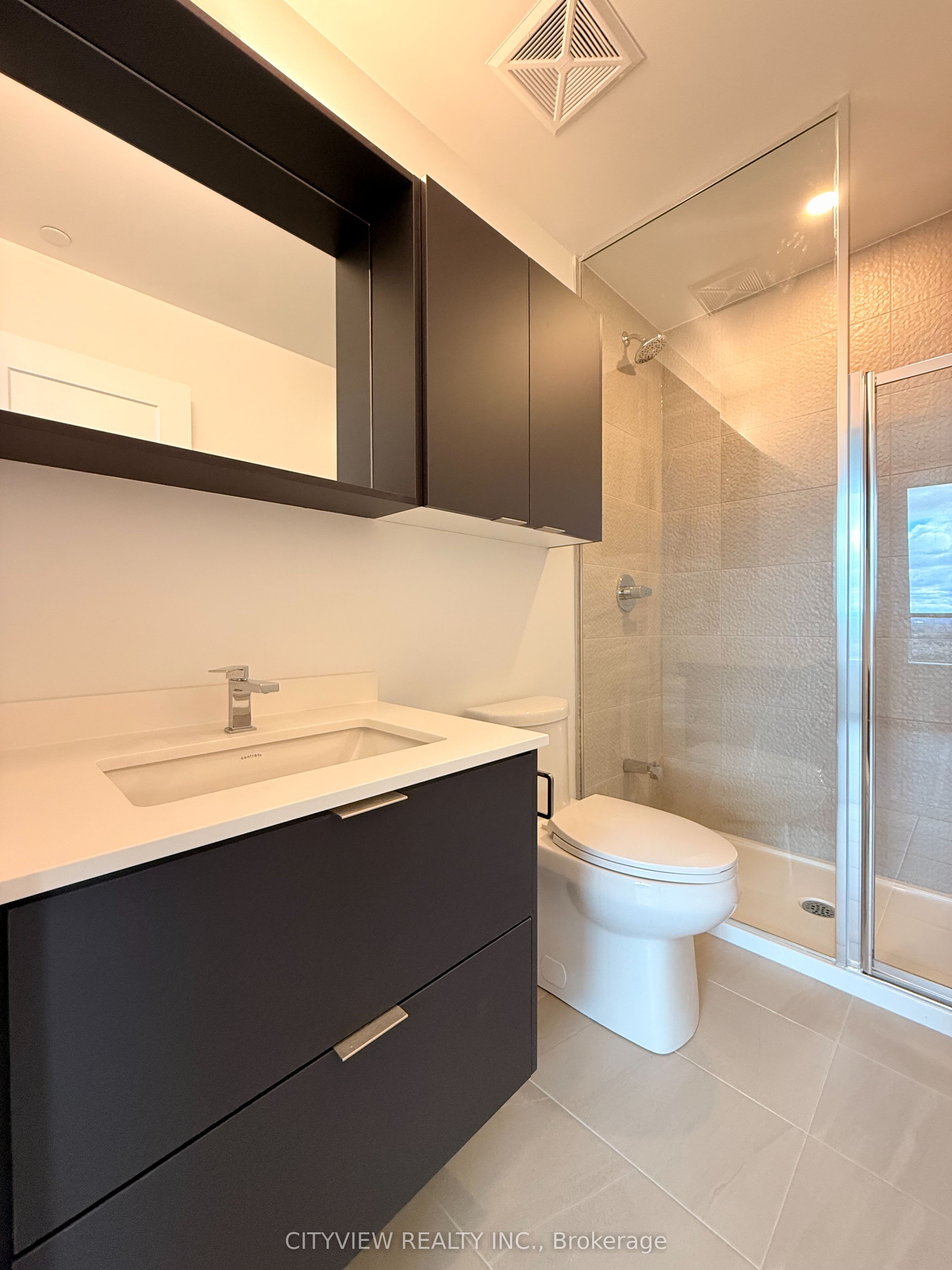 MLS #W12482115 image #17