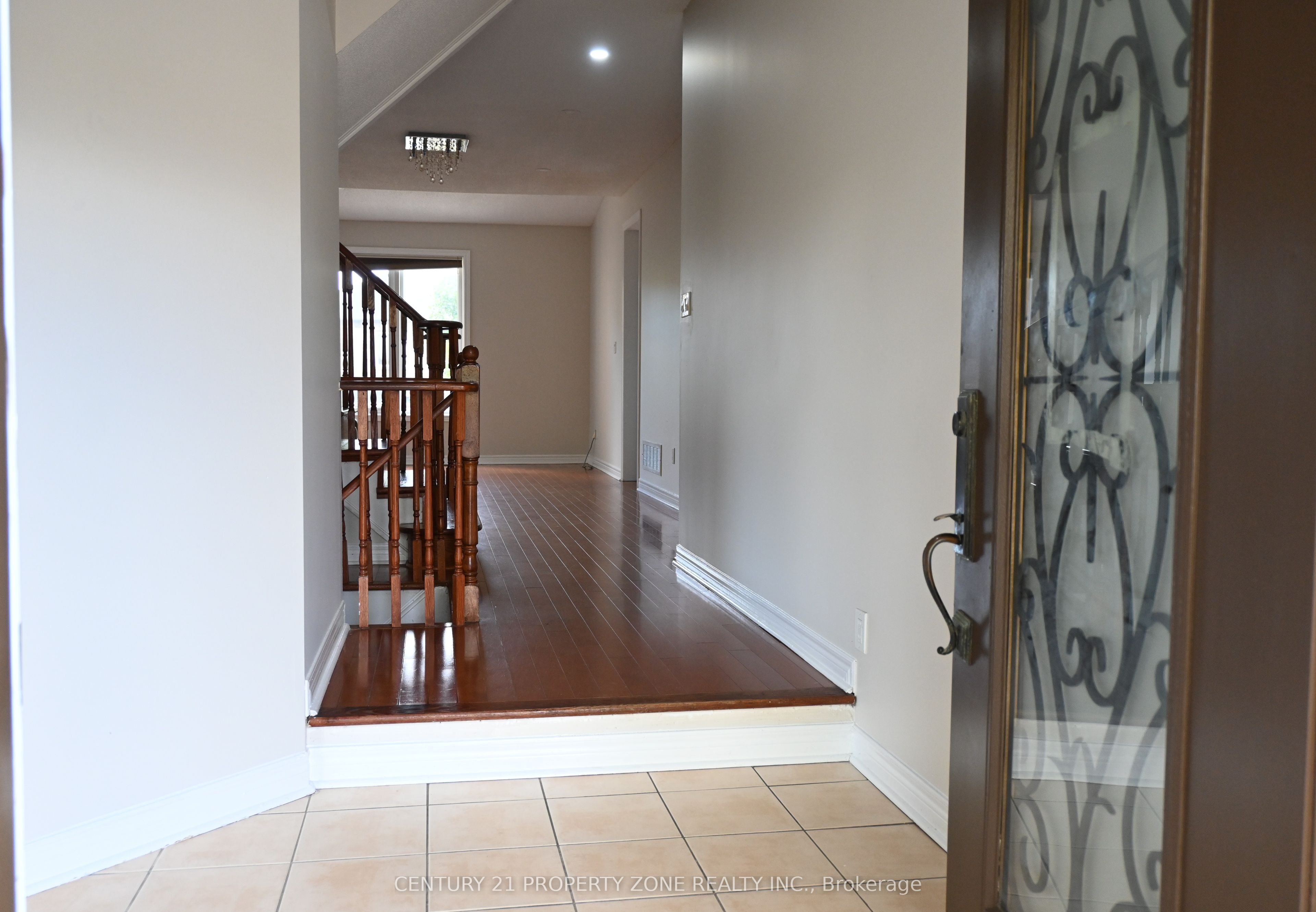 MLS #W12482400 image #1