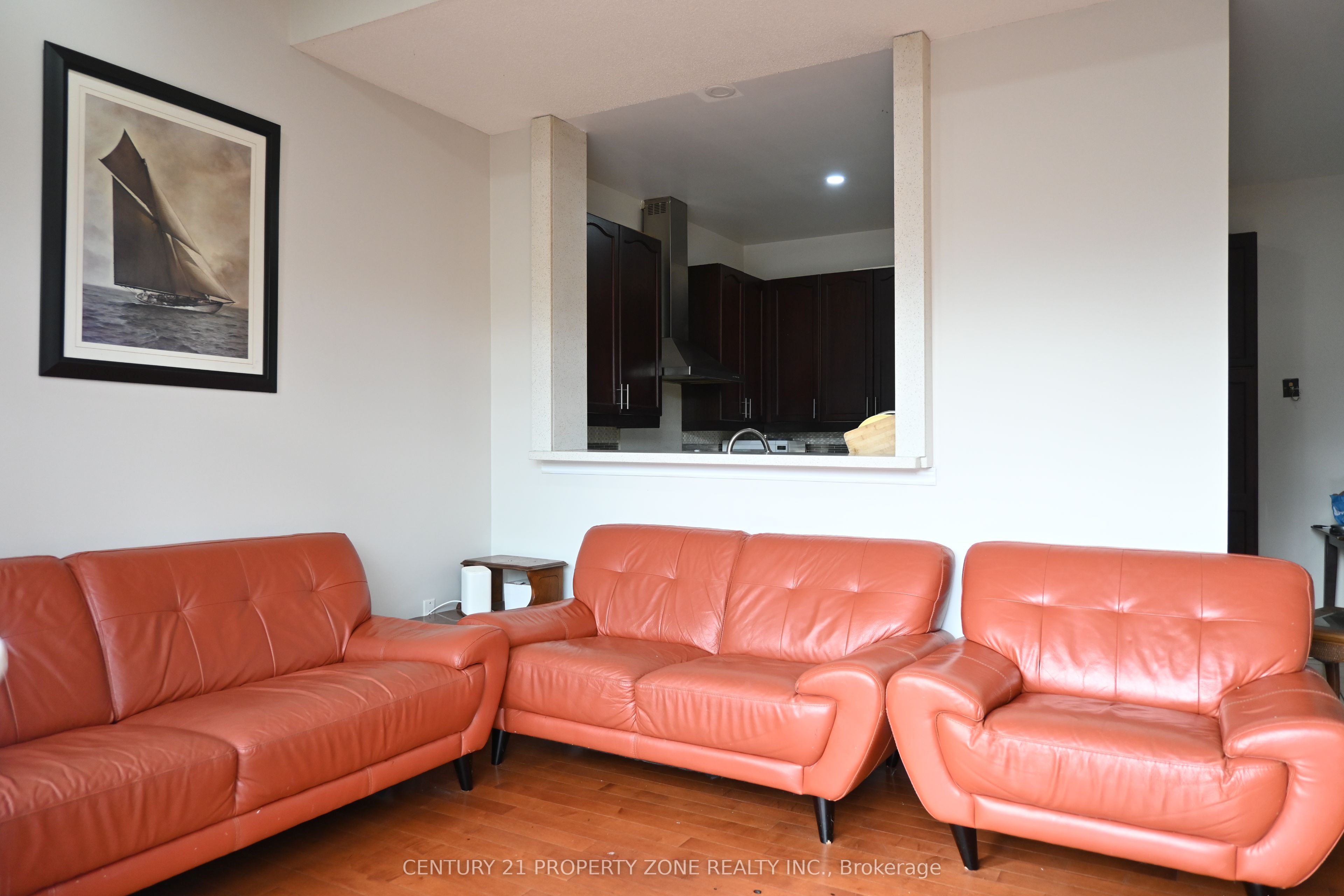 MLS #W12482400 image #8