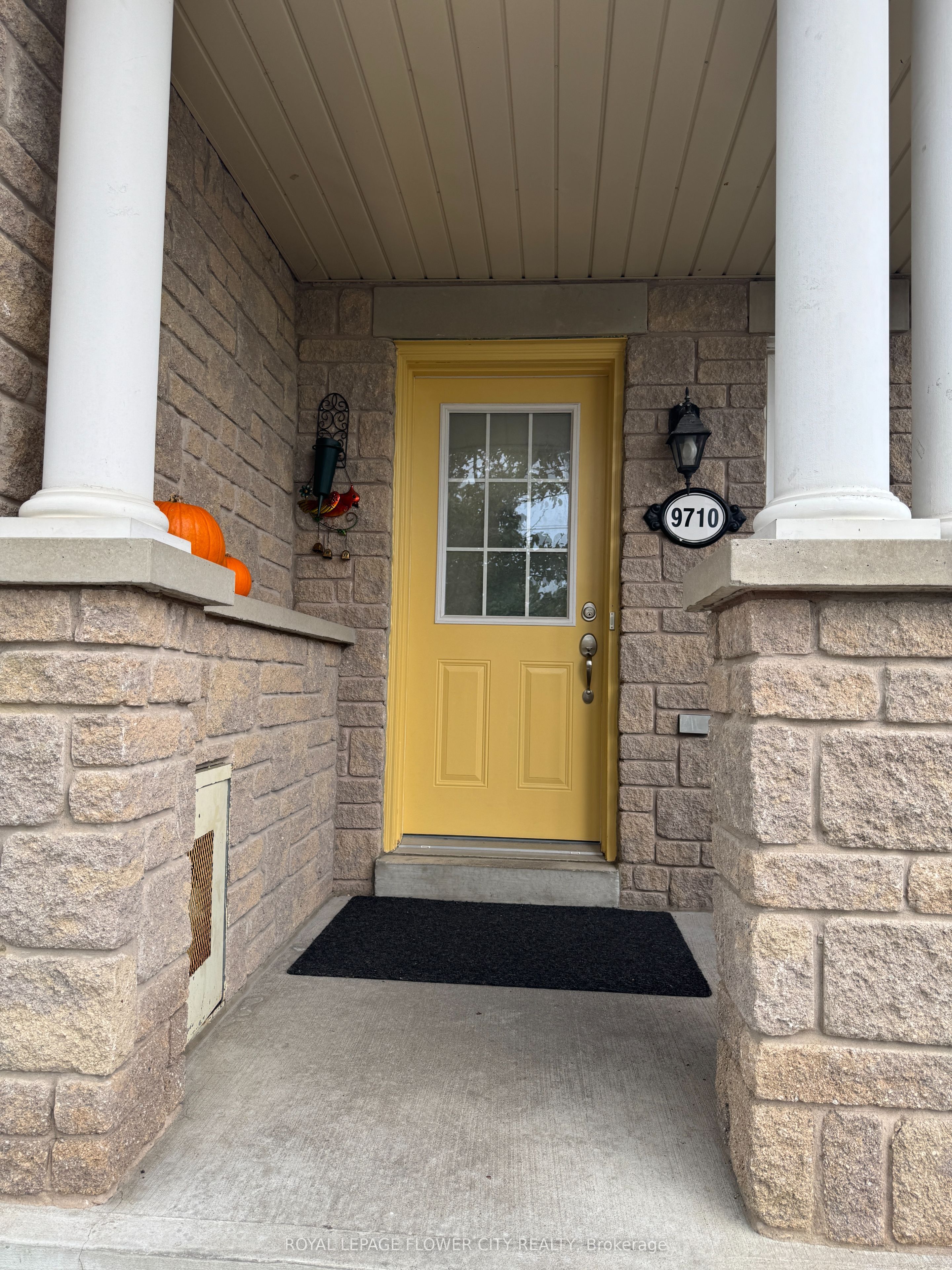 MLS #W12482418 image #1