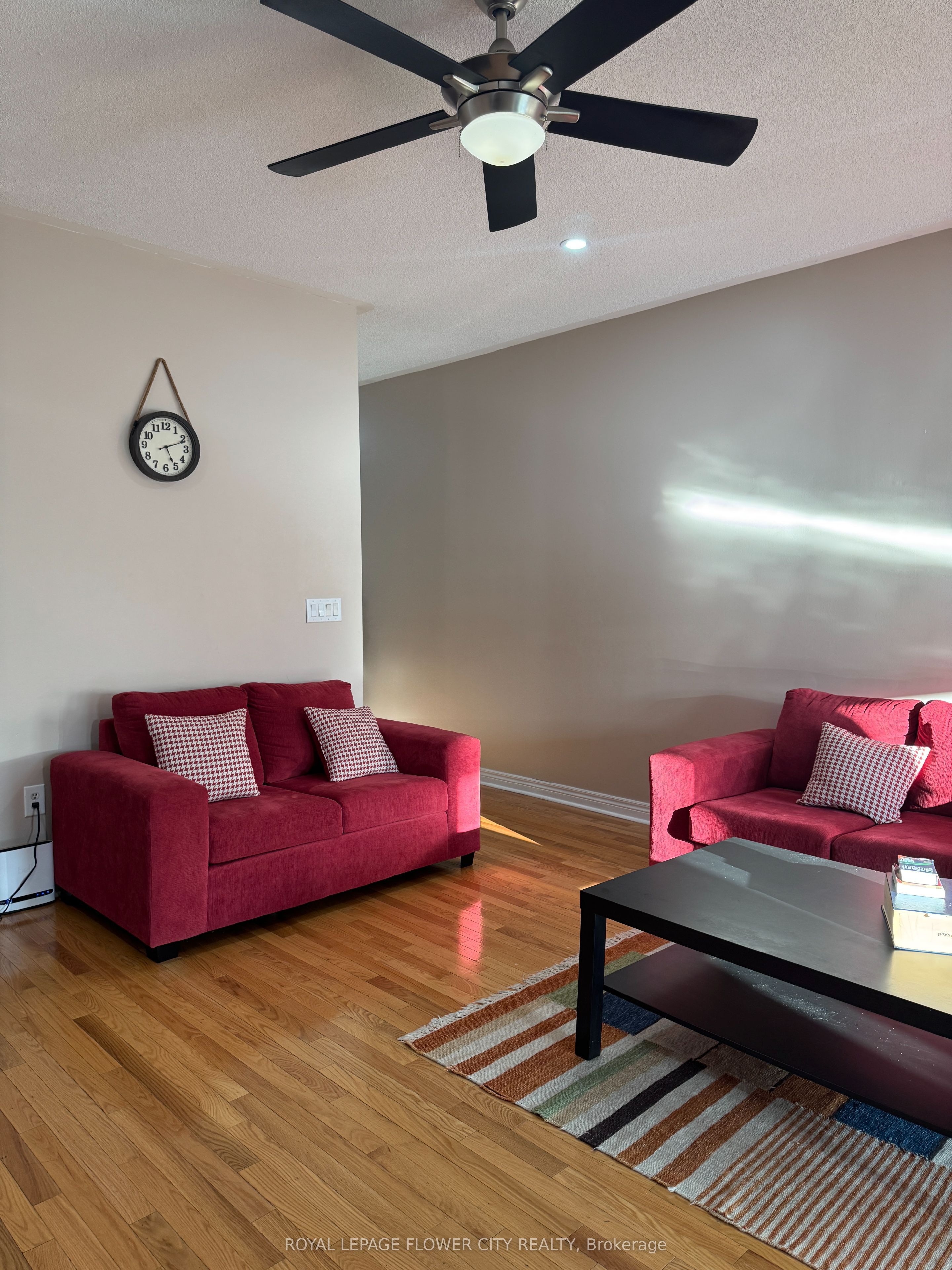 MLS #W12482418 image #10