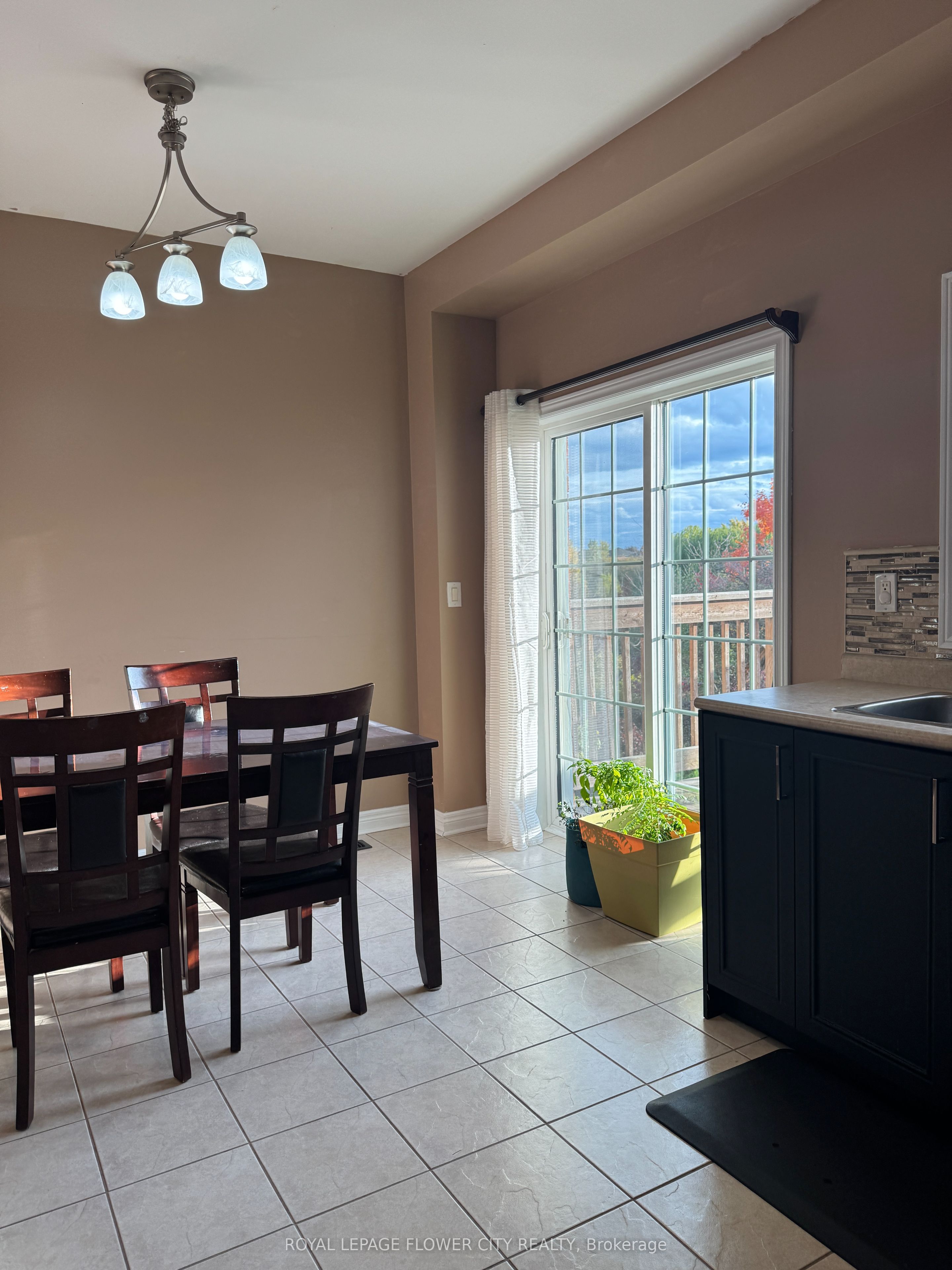 MLS #W12482418 image #15