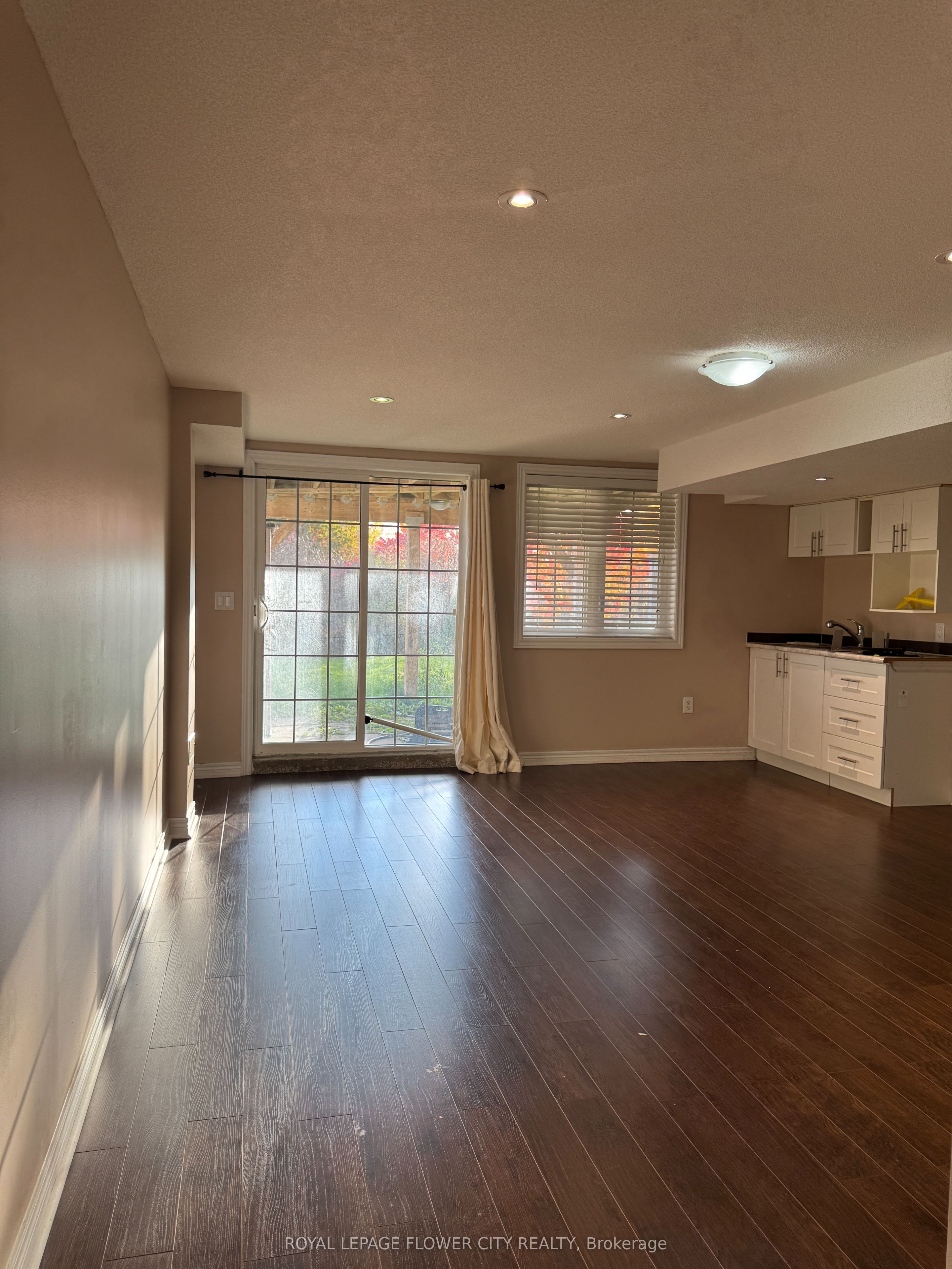 MLS #W12482418 image #43