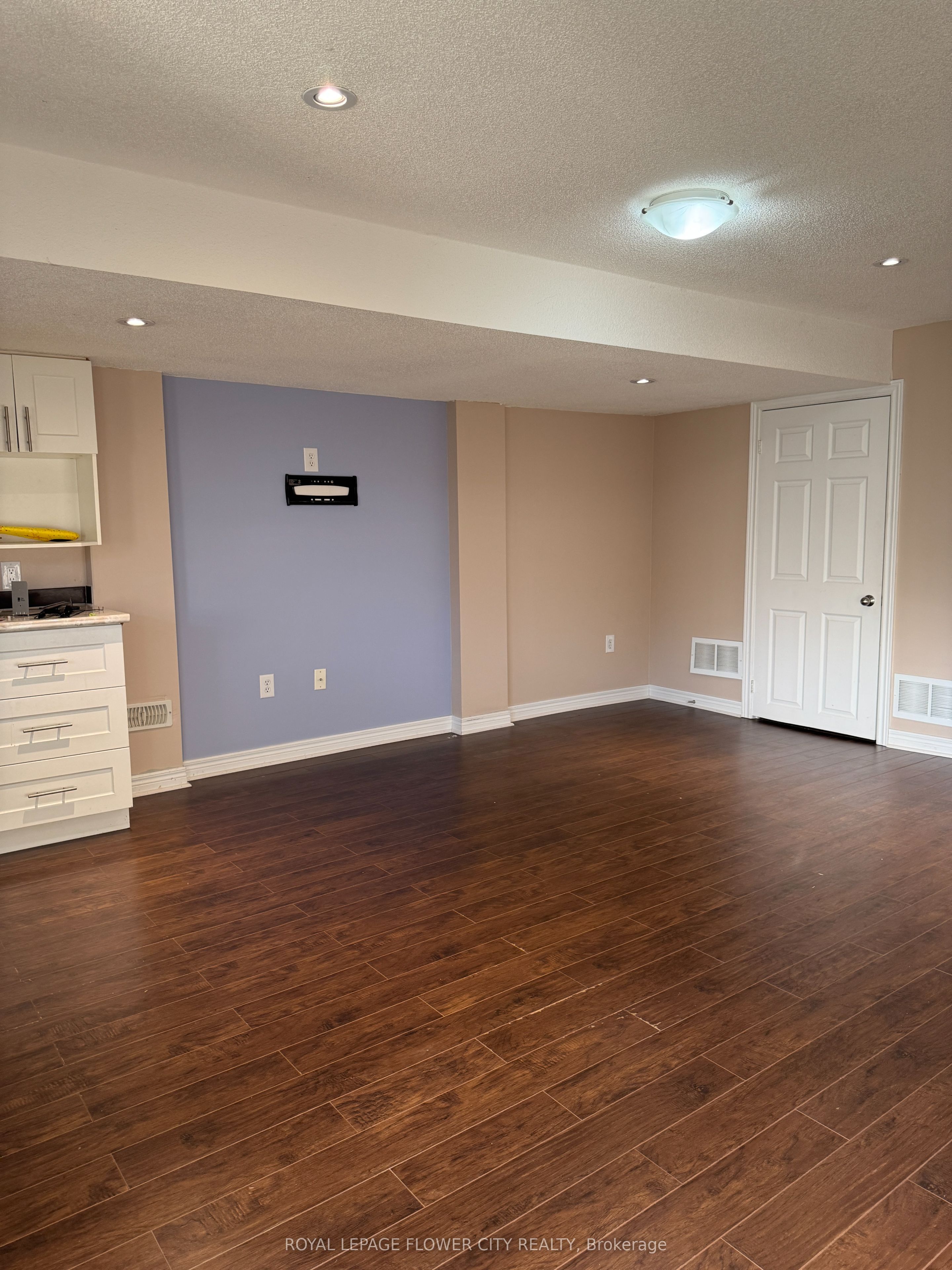 MLS #W12482418 image #44