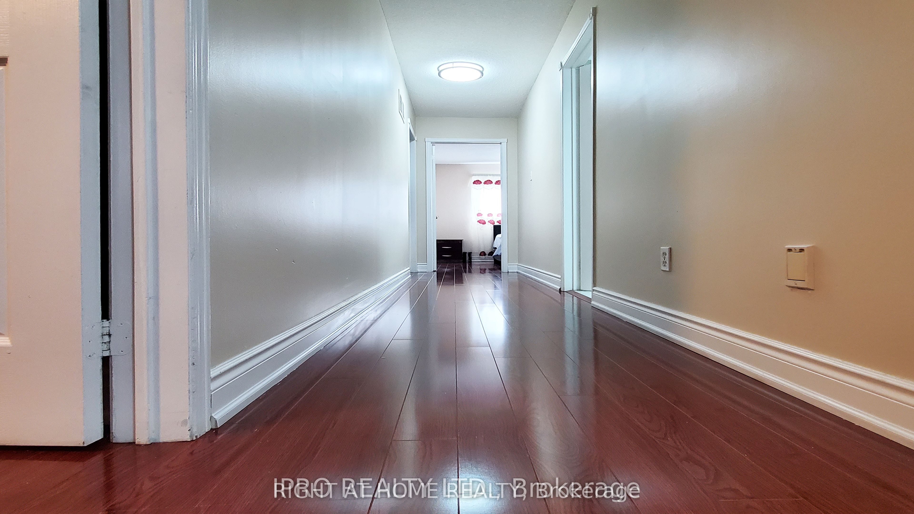 MLS #W12482507 image #8