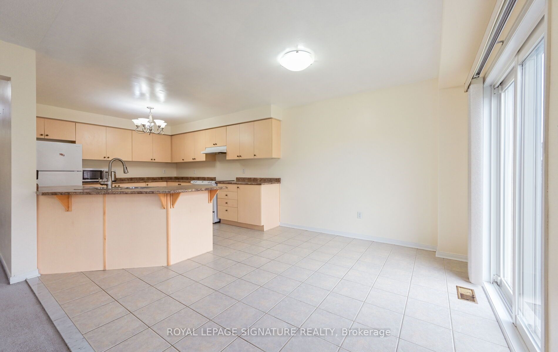 MLS #W12482626 image #12