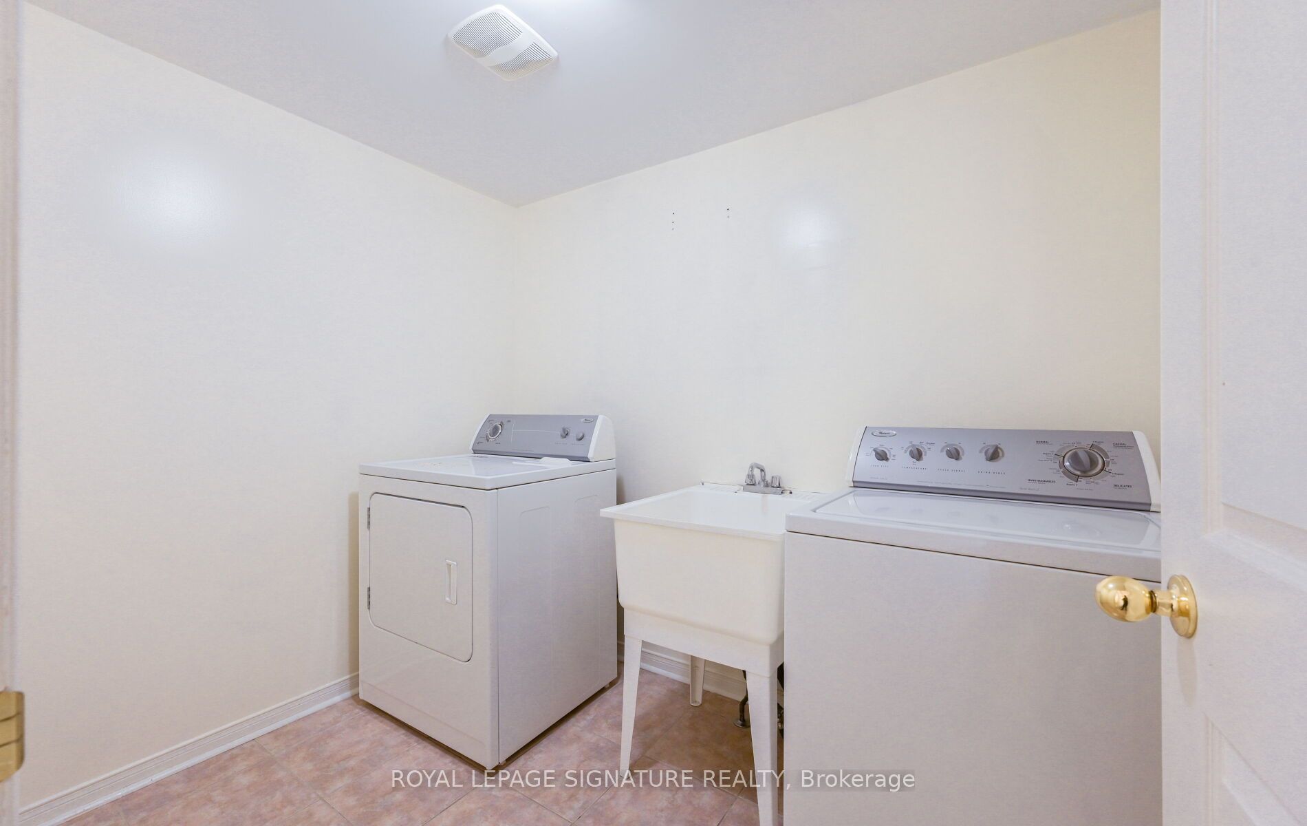 MLS #W12482626 image #21