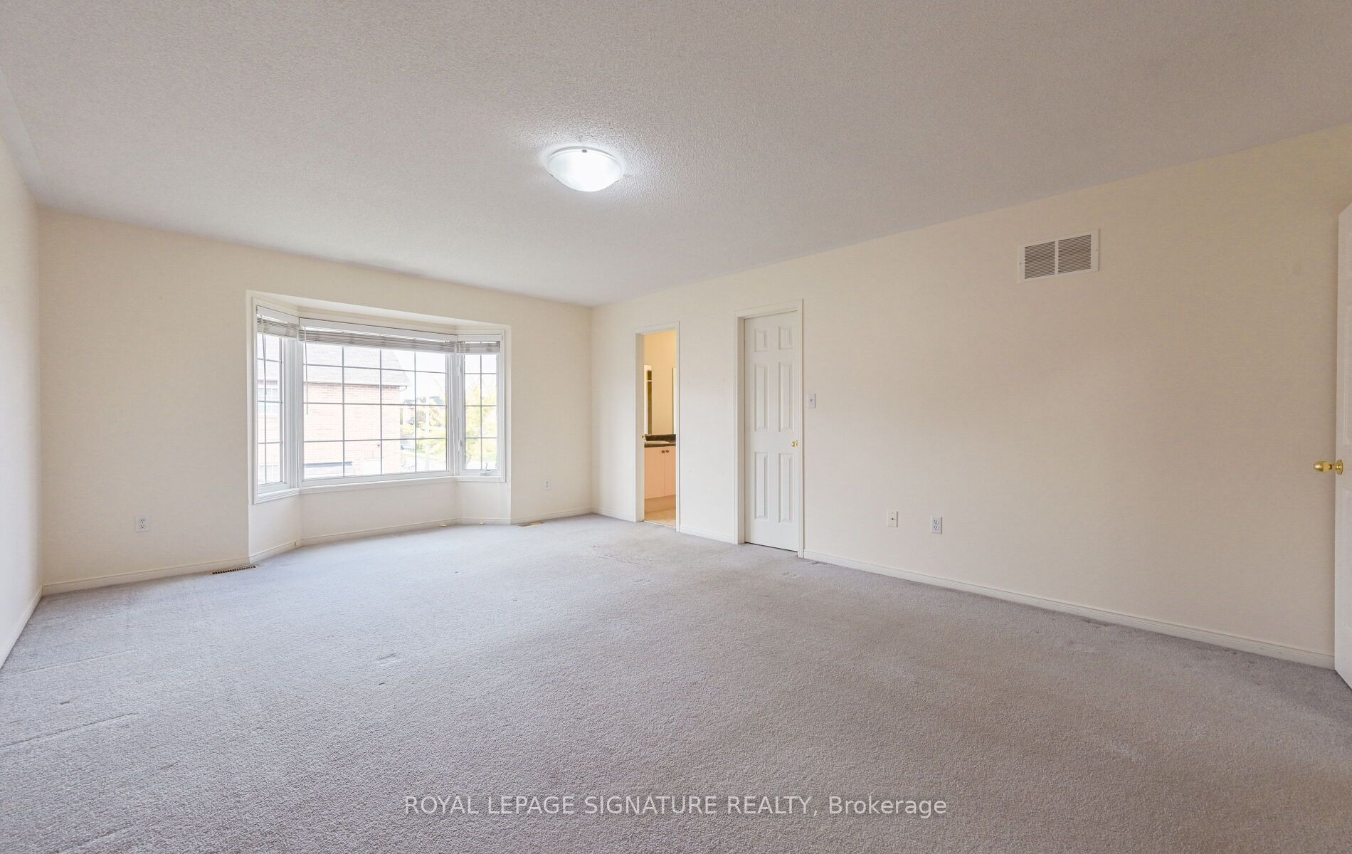 MLS #W12482626 image #26