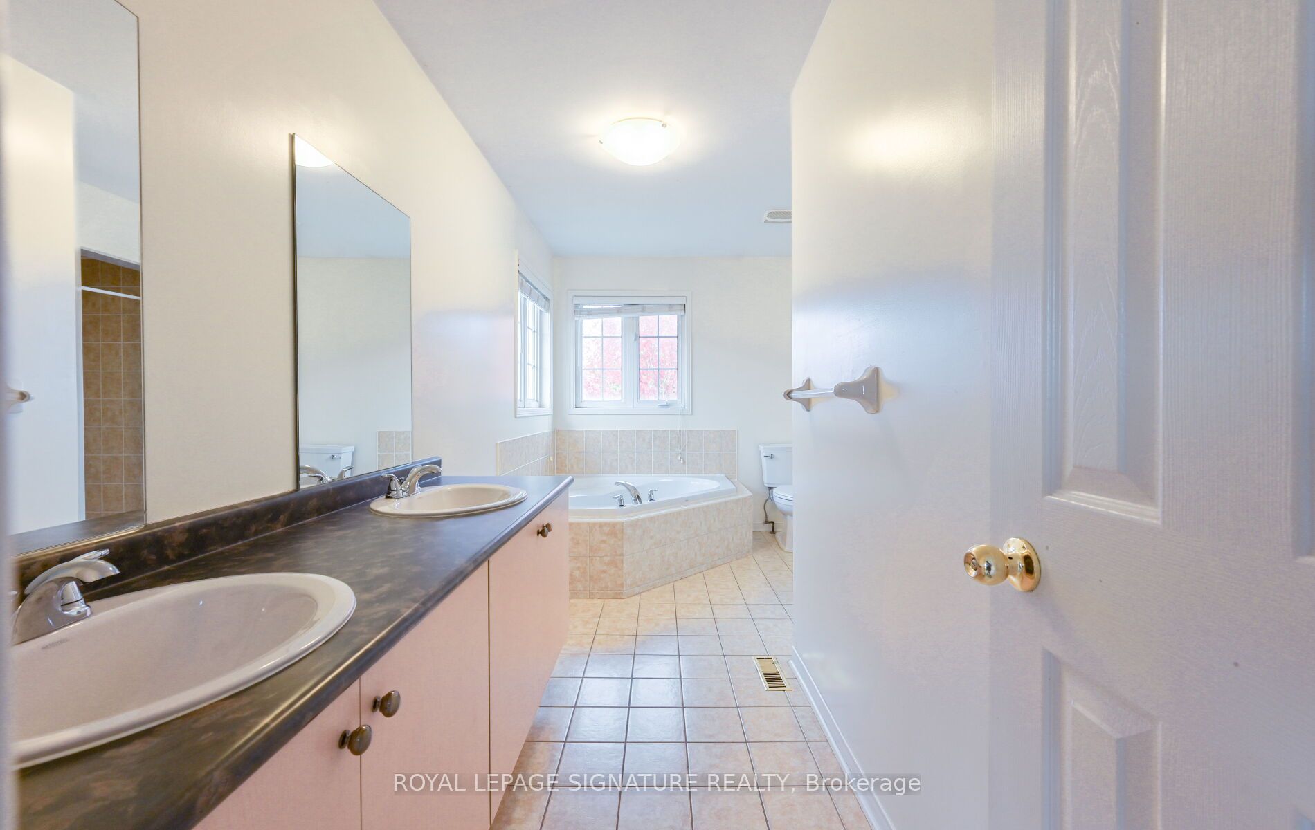 MLS #W12482626 image #29