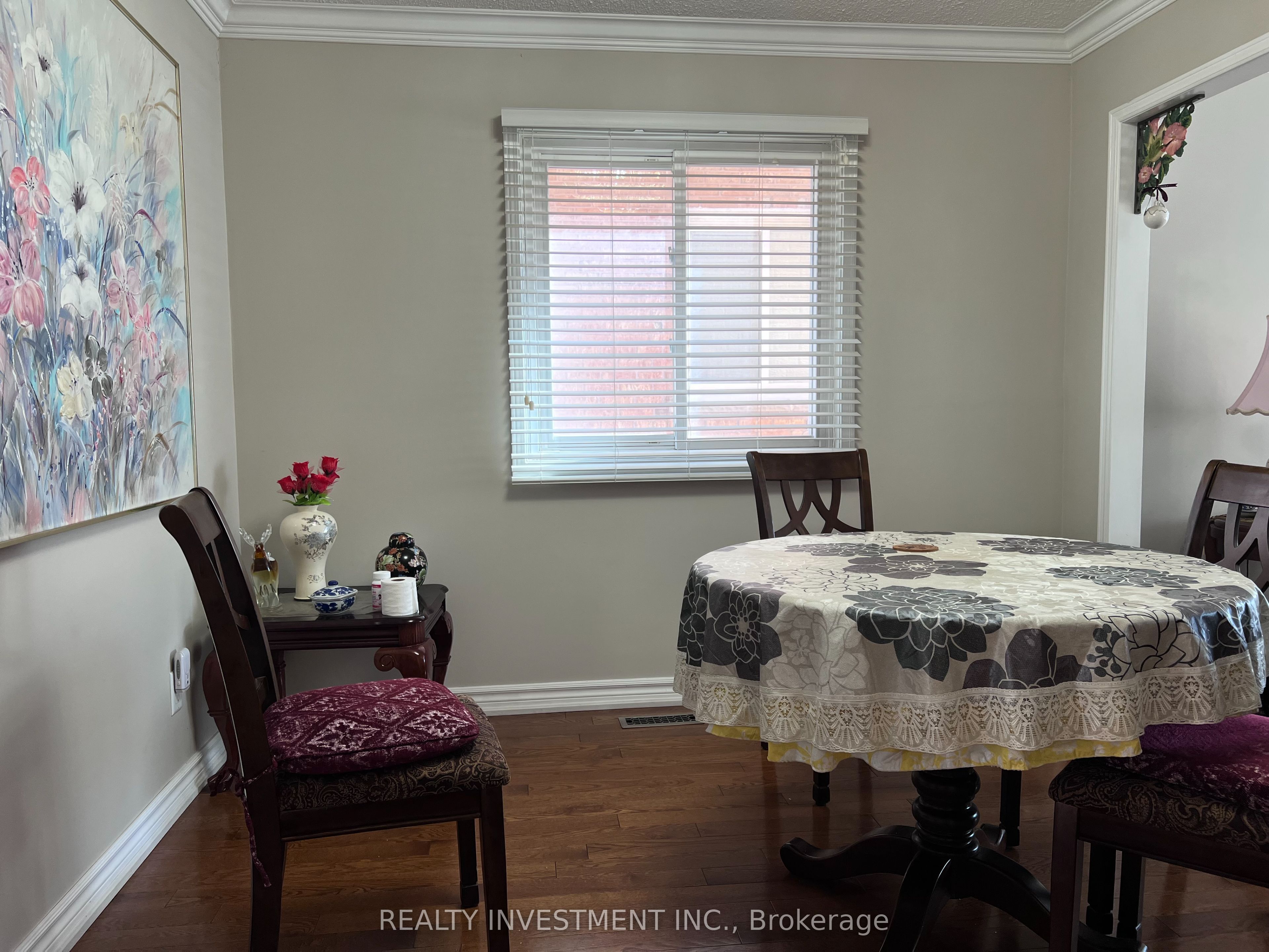 MLS #W12482702 image #5