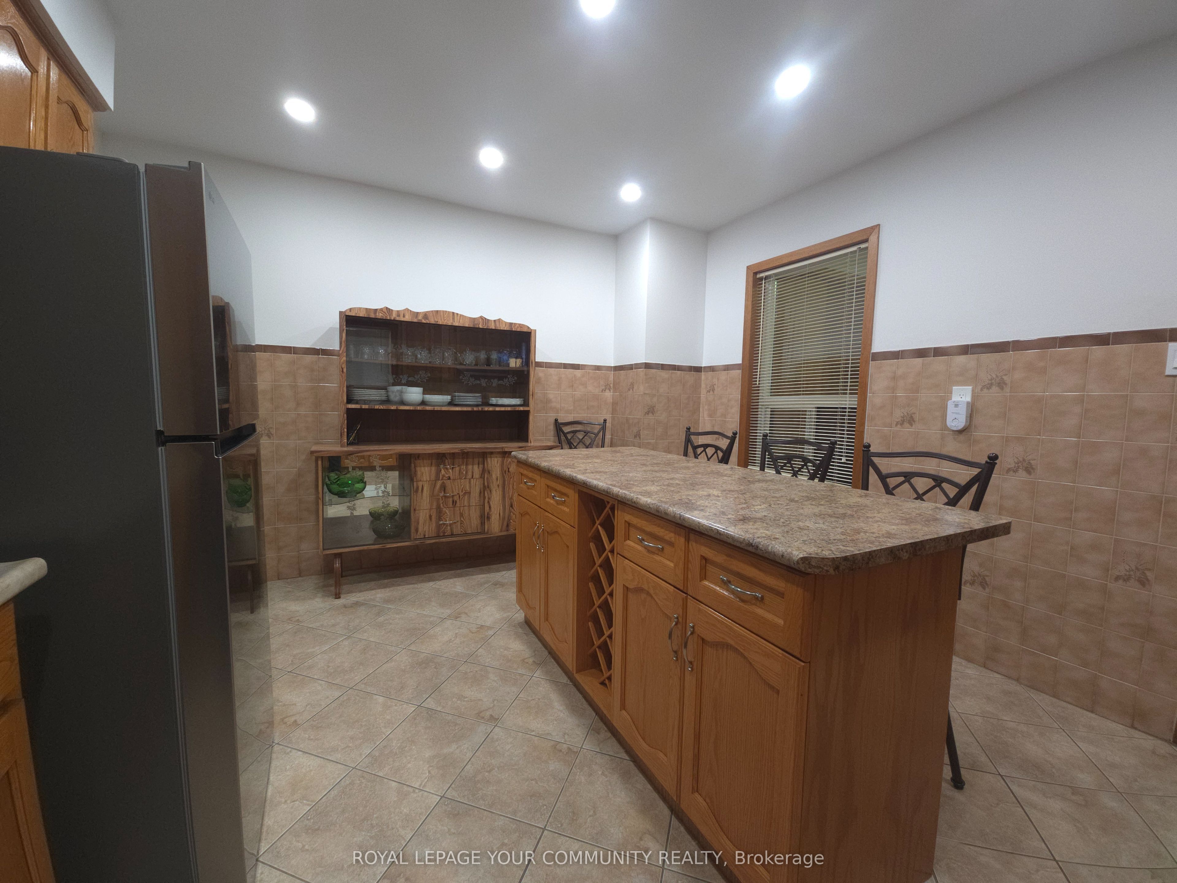 MLS #W12482731 image #3